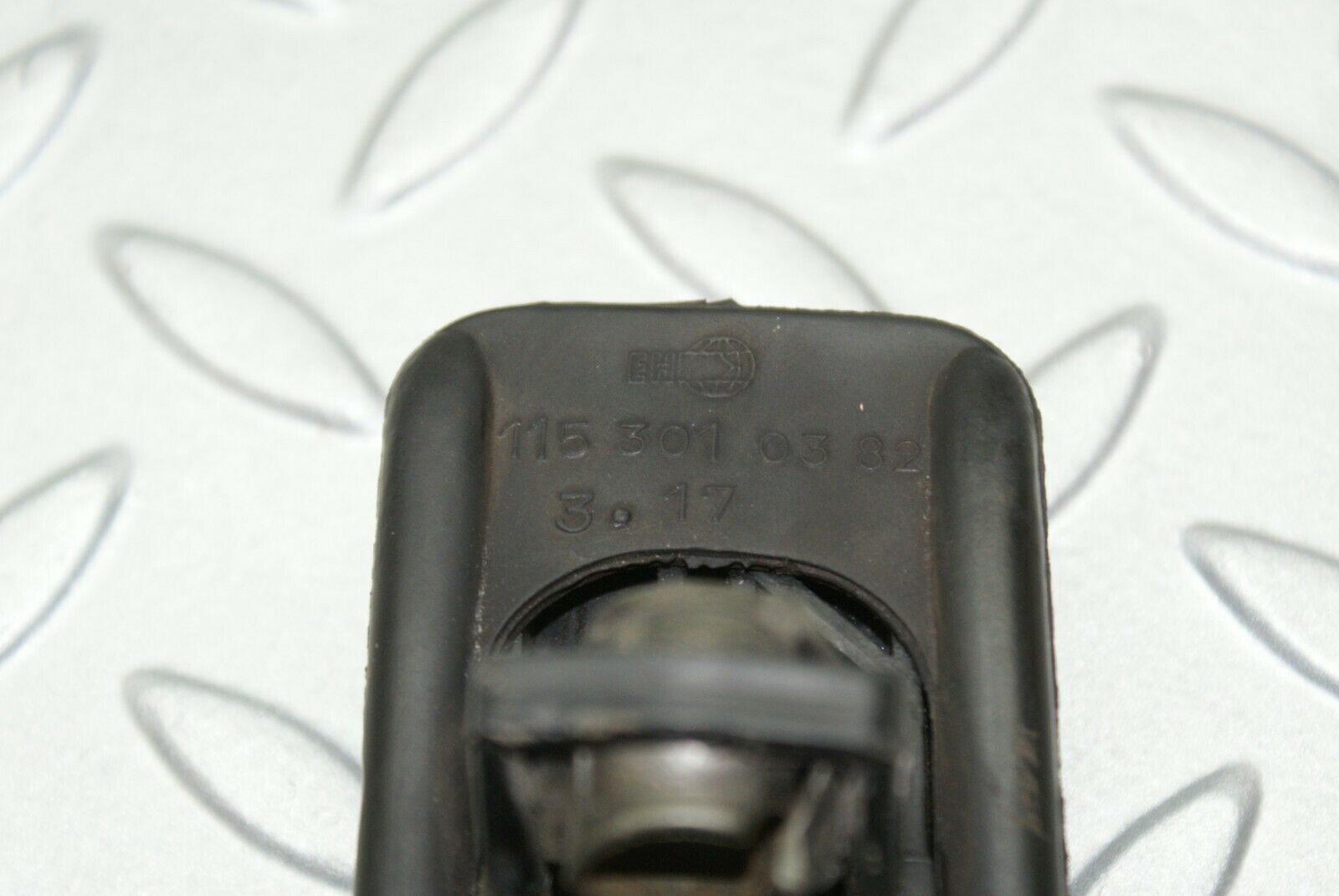 3227 Mercedes-Benz W115 220D Accelerator Gas Pedal With Rubber 1153010382