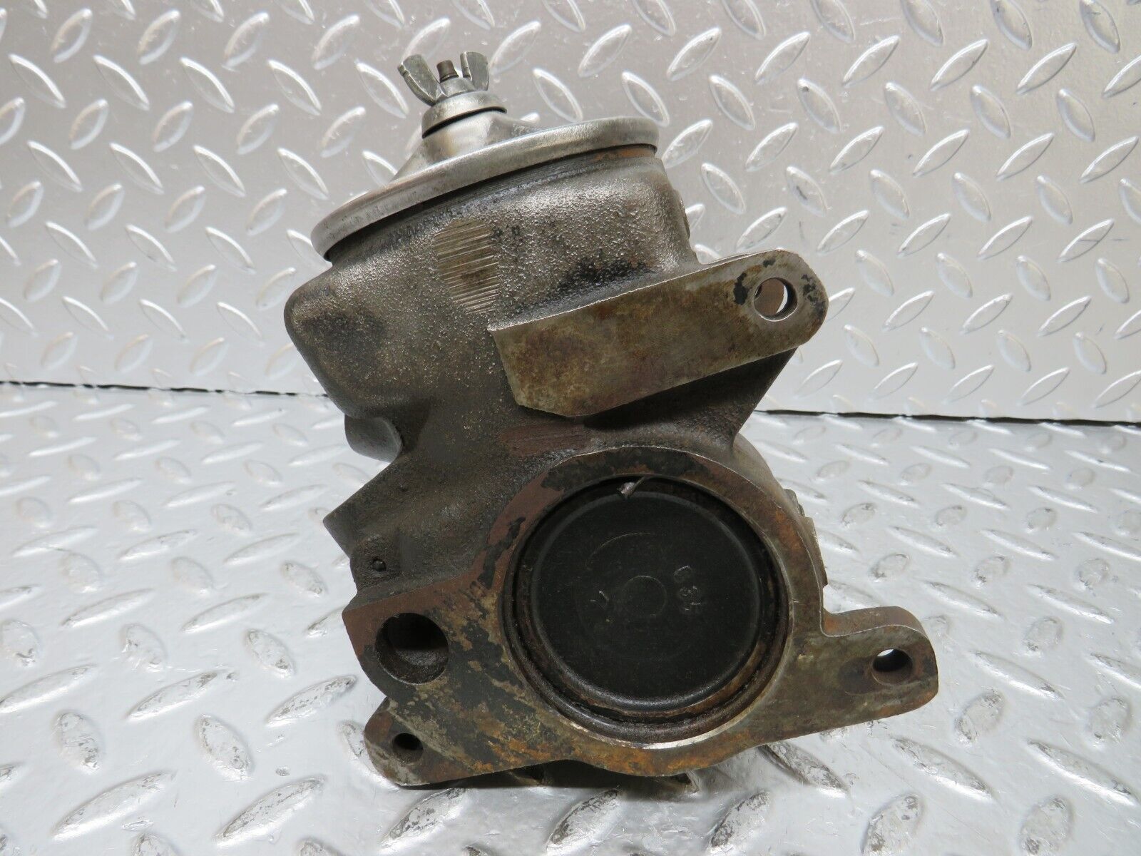 26287 Mercedes-Benz W116 450SE Power Steering Pump 1164601780