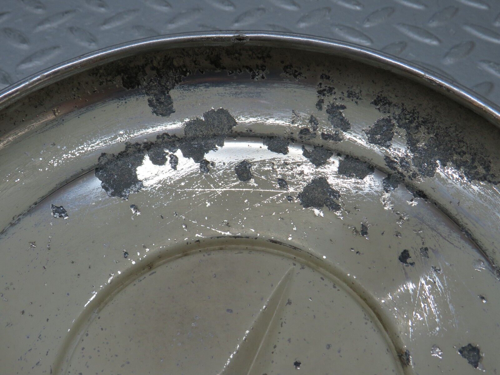 35762 Mercedes-Benz W108 Chrome Wheel Hub Cap