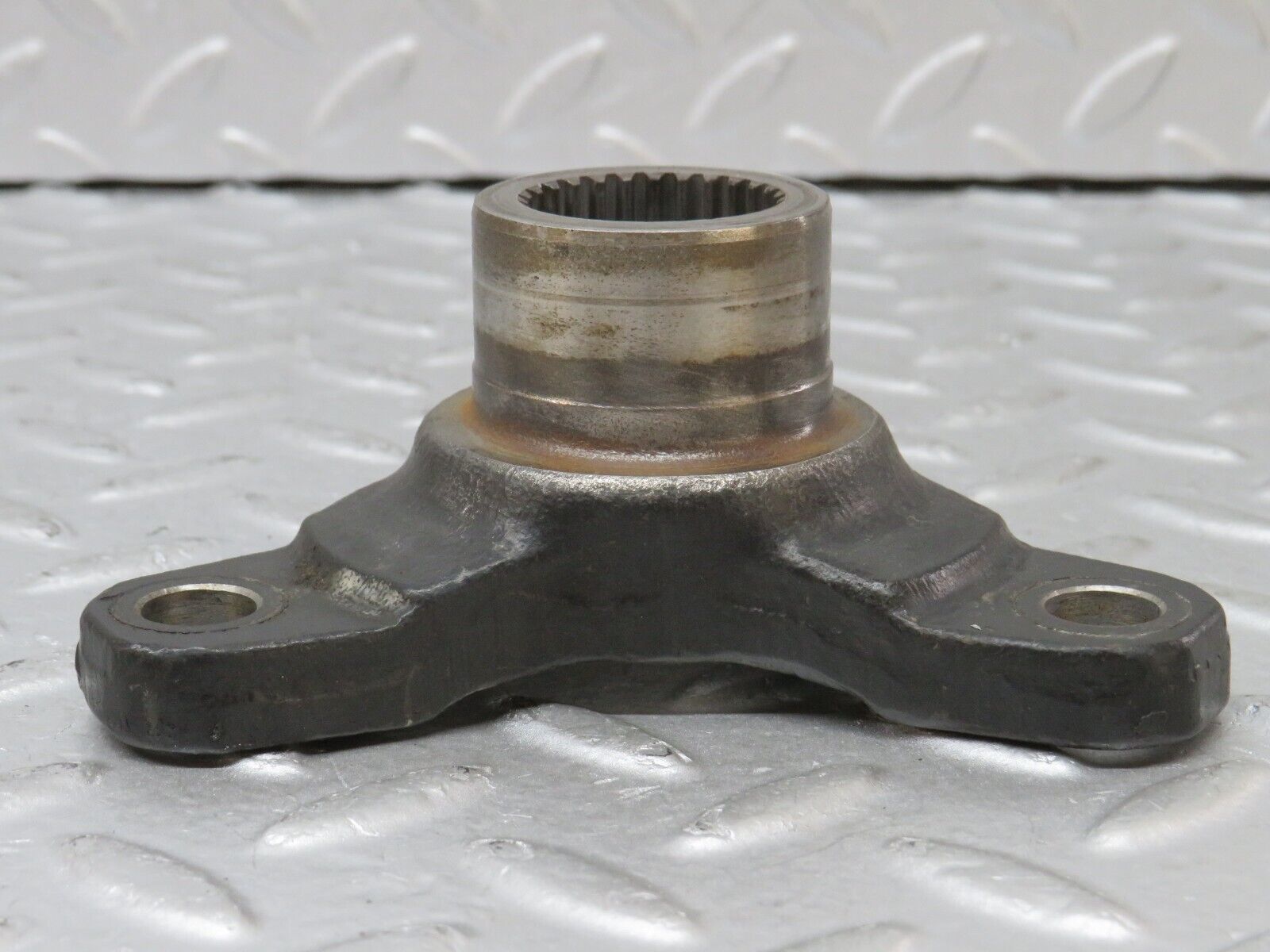 36382 Mercedes-Benz W126 420SE Automatic Gearbox Rear Flange 722.355