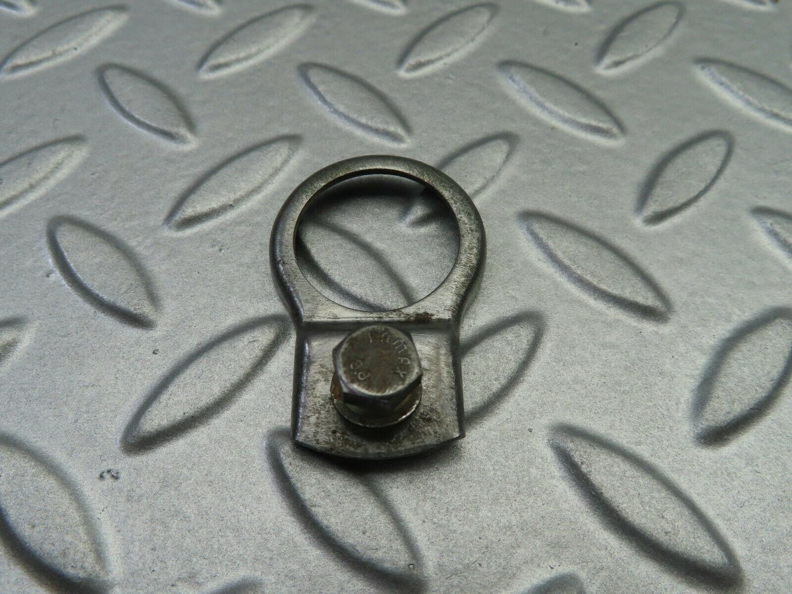 7095 Mercedes-Benz C107 350SLC Coupe Fuel Injector Bracket