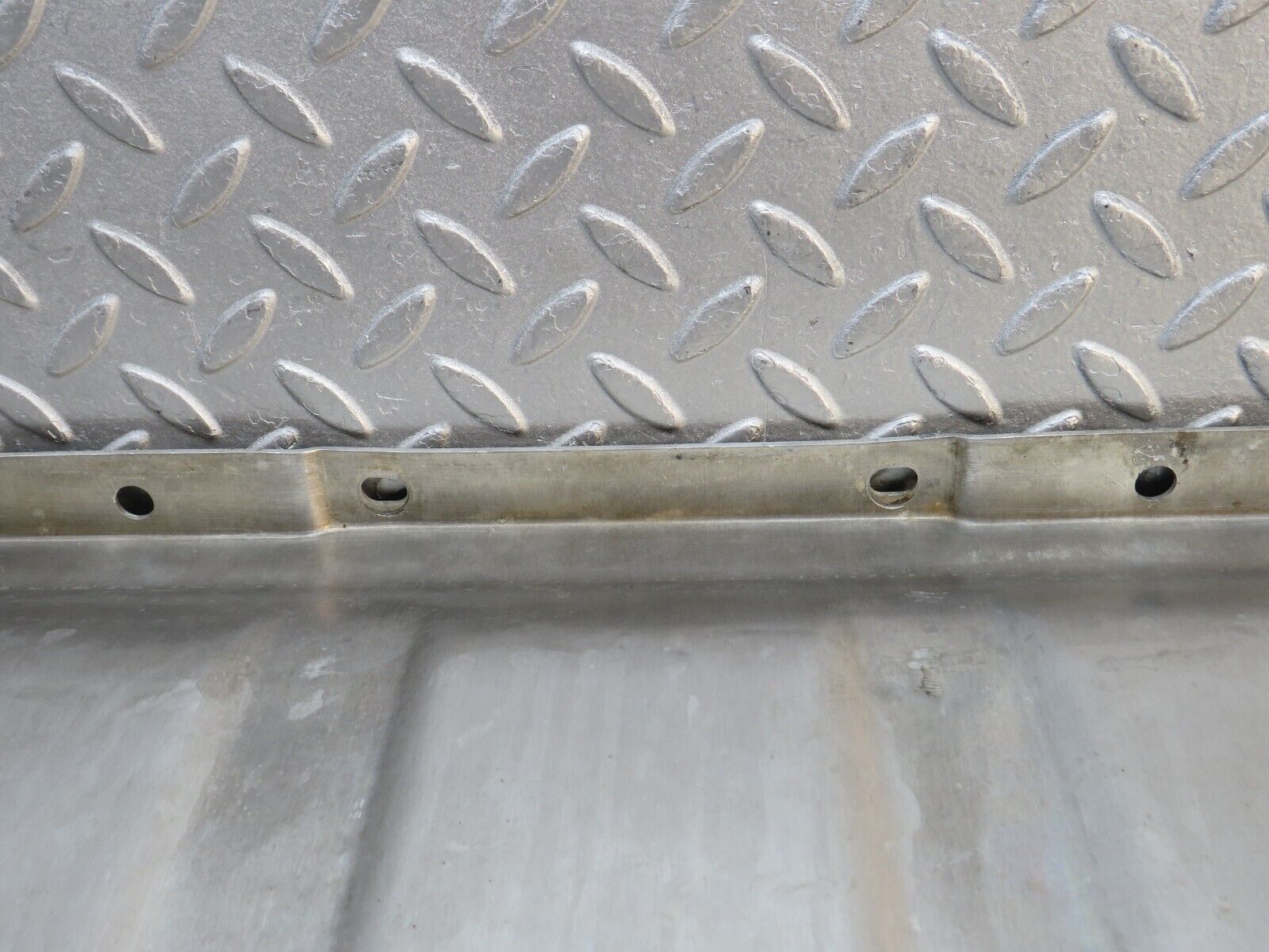 38447 Mercedes-Benz R129 280SL Coupe Fuel Tank Rear Cover