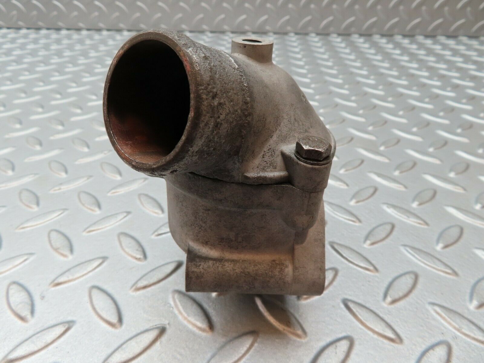4391 Mercedes-Benz W123 230E Thermostat Housing 1022030374