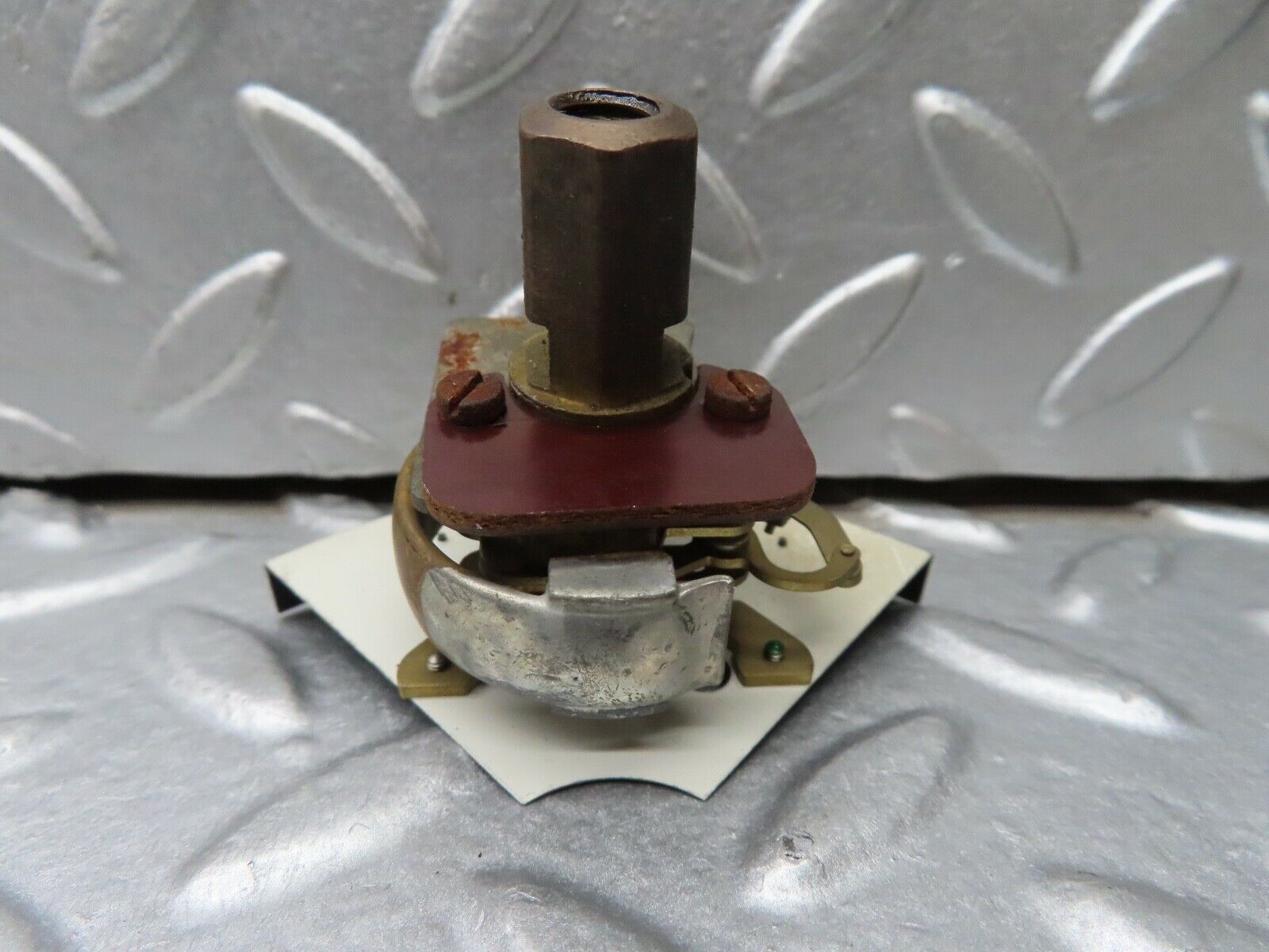 18348 Mercedes-Benz W115 Oil Pressure Gauge