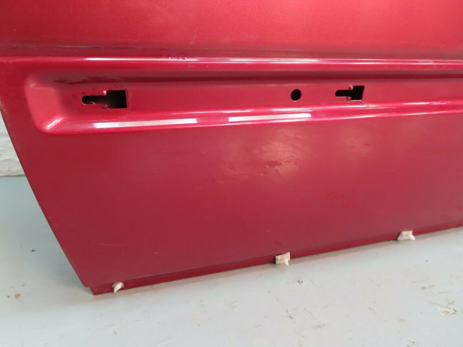 6696 Mercedes-Benz S124 E220 Wagon Front Left Door