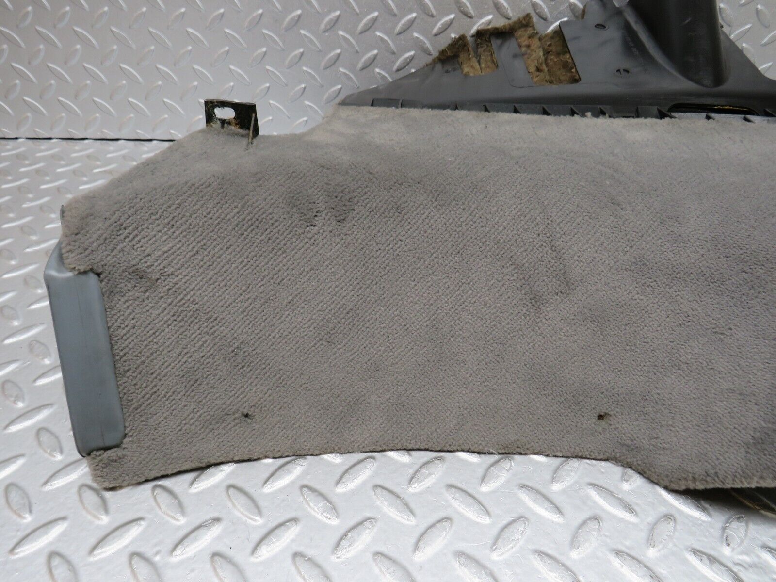 36235 Mercedes-Benz W126 420SE Under Dash Panel Right Grey 1268305244 1268307044 1266800617