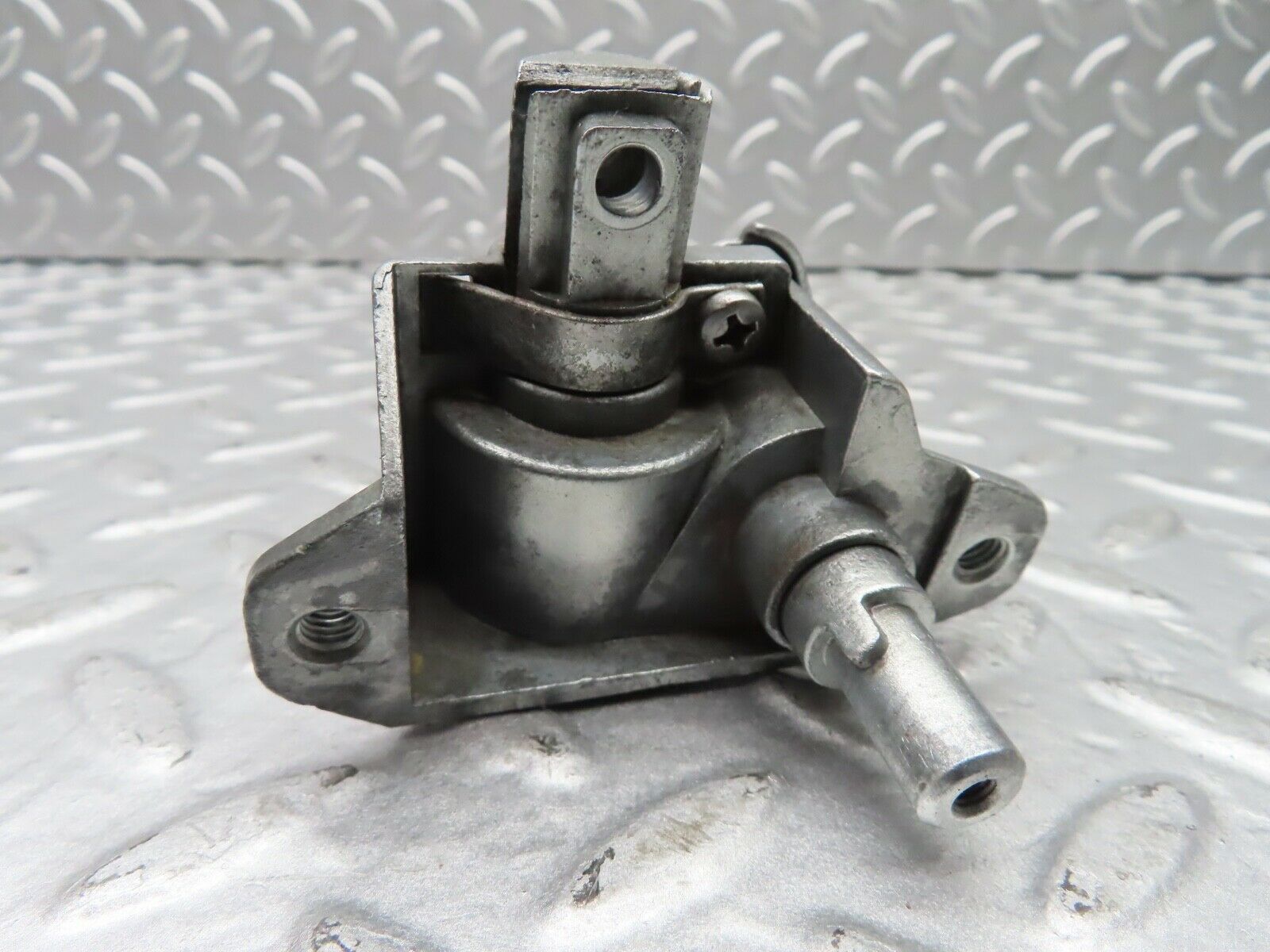 20276 Mercedes-Benz W114 280CE Coupe Vent Window Regulator Left Side