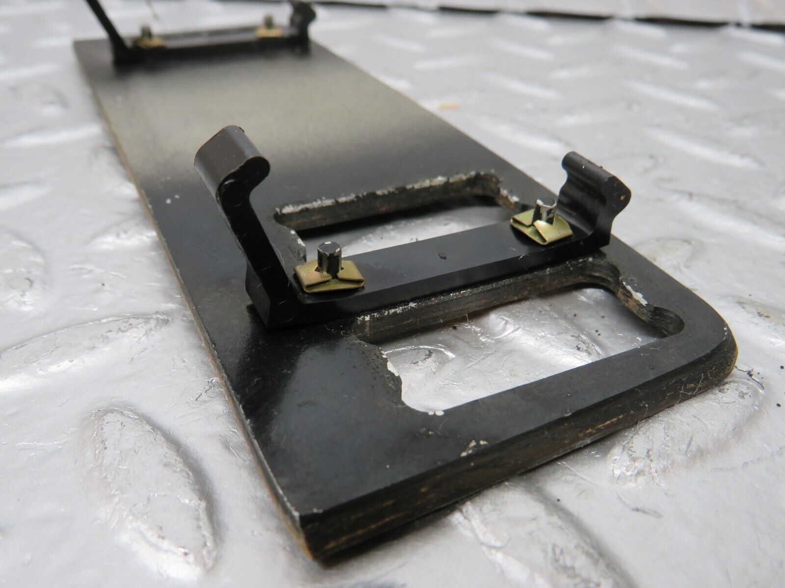 25627 Mercedes-Benz W123 200 Dashboard Switch Console Wood Trim