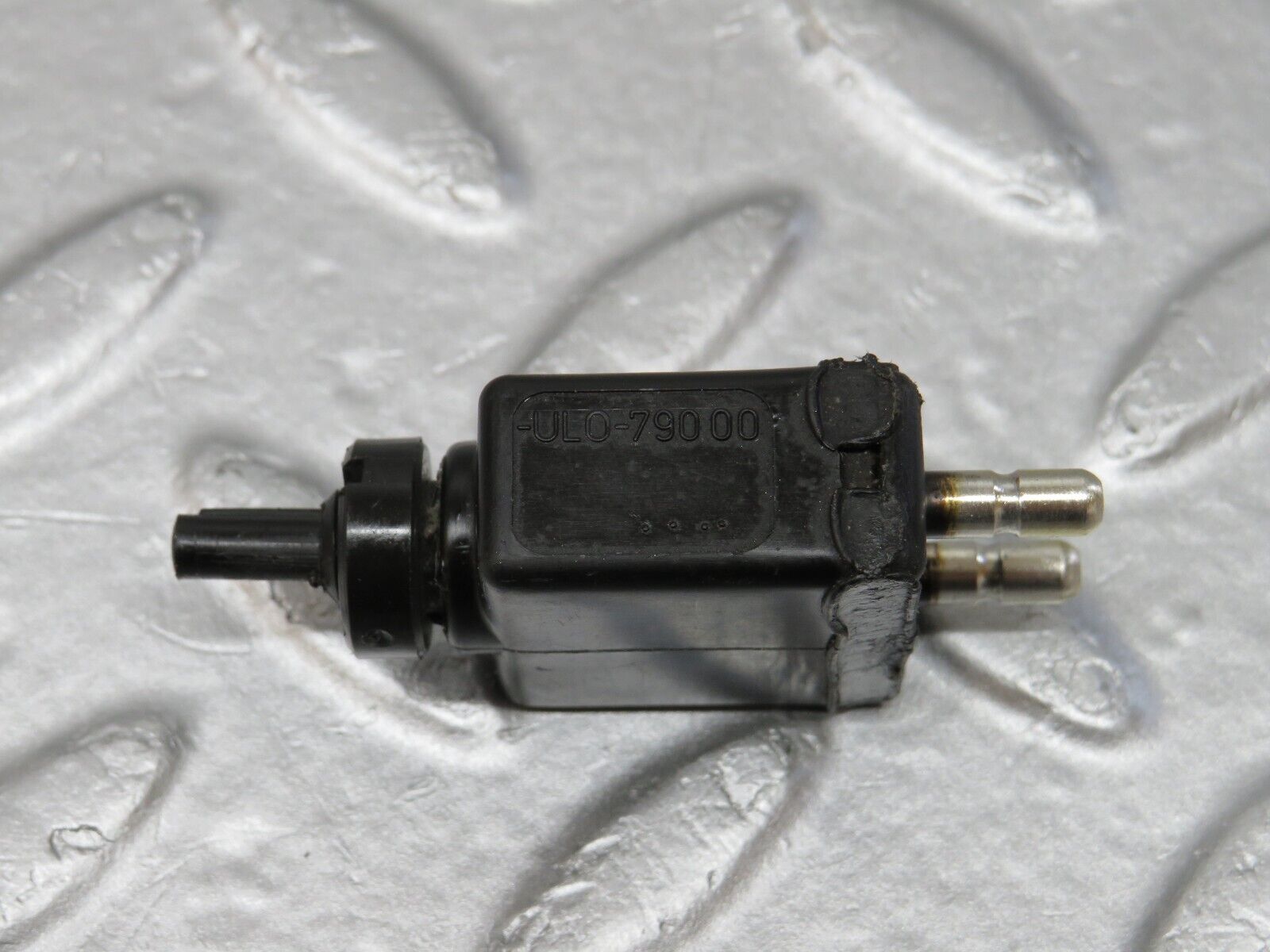 37524 Mercedes-Benz W109 300SEL Contact Switch ULO-79000