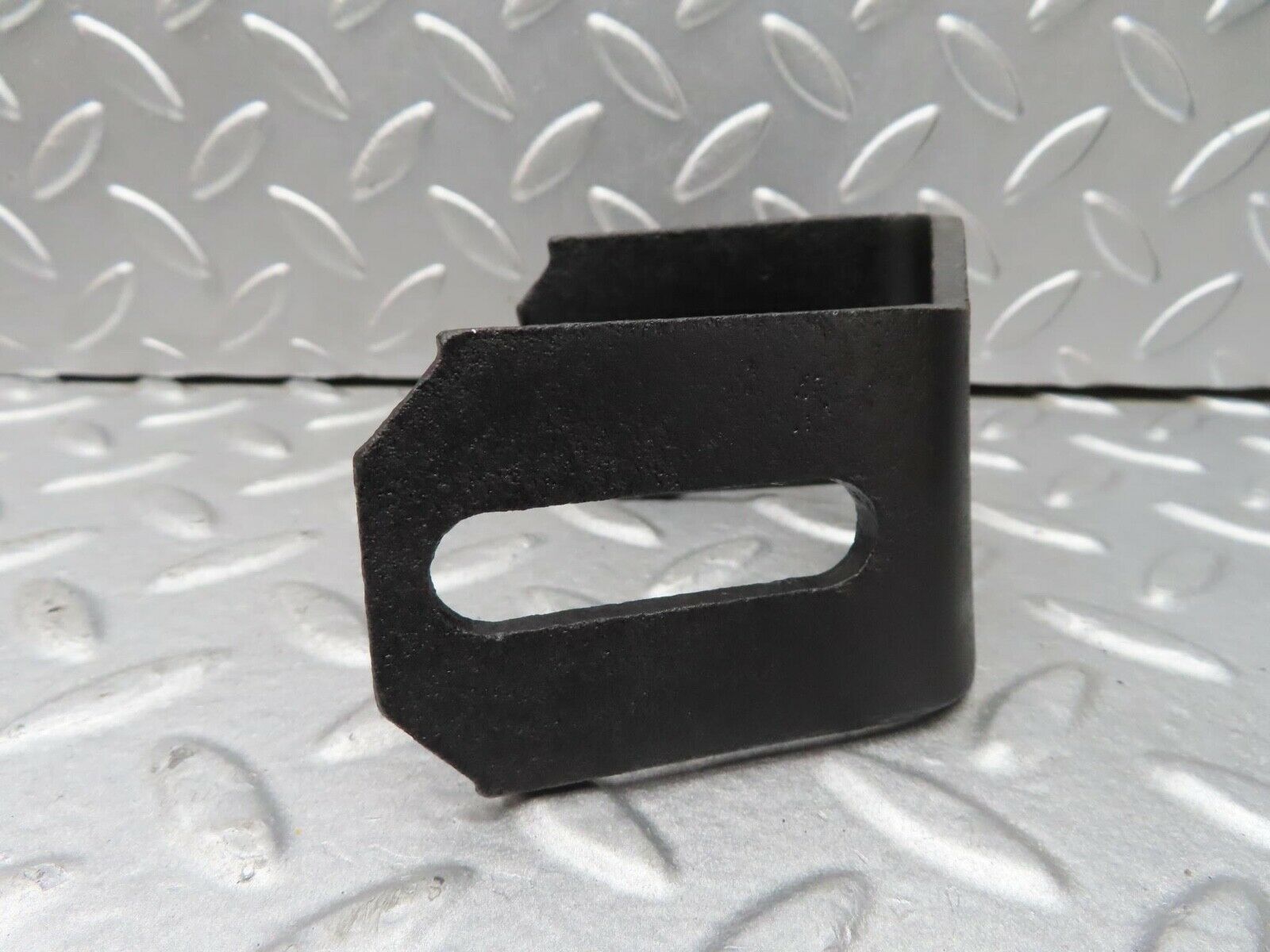 14506 Mercedes-Benz W116 350SE Front Bumper Bracket Holder