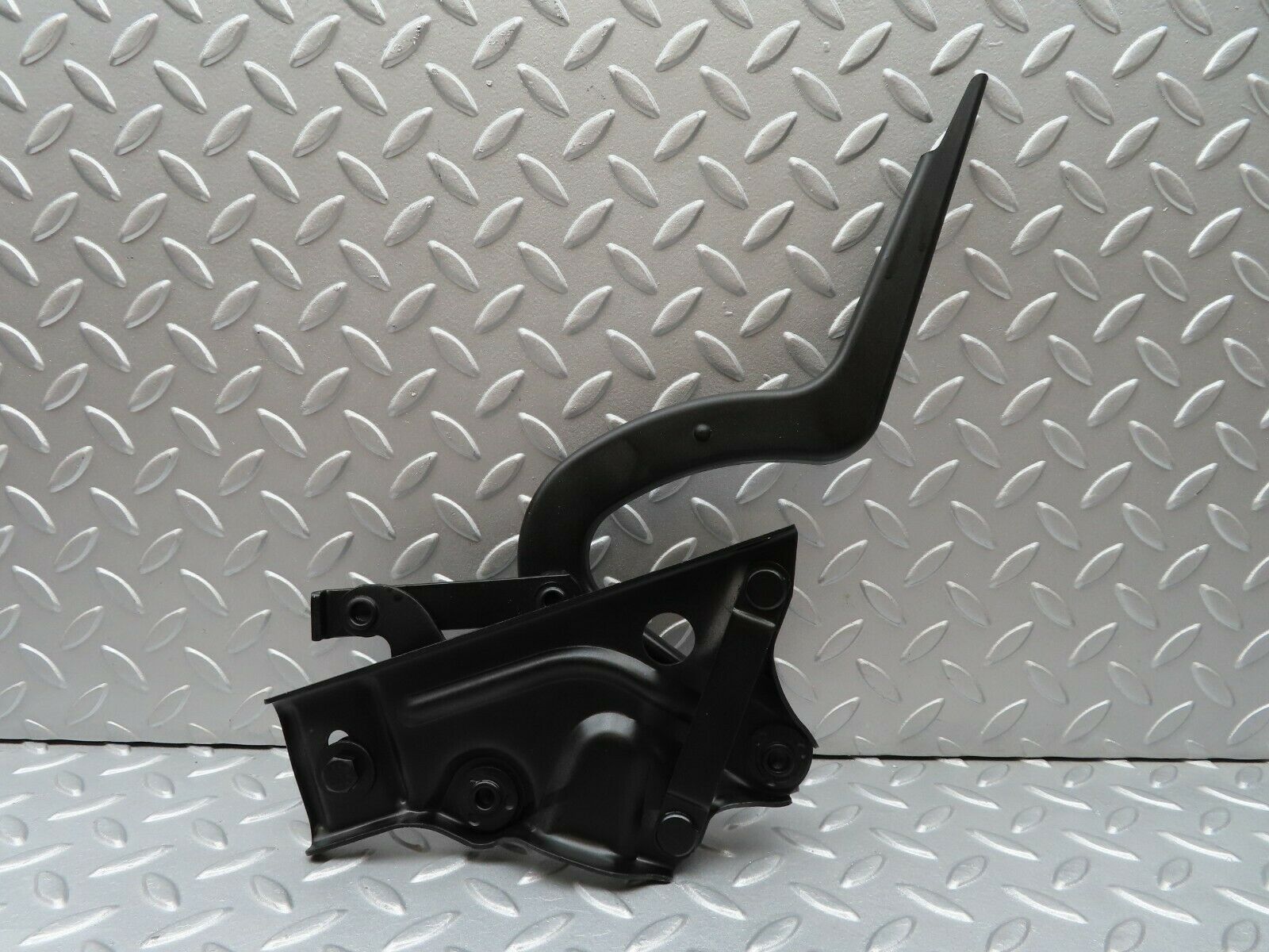 3607 Mercedes-Benz W108 280SE Rear Right Trunk Lid Hinge