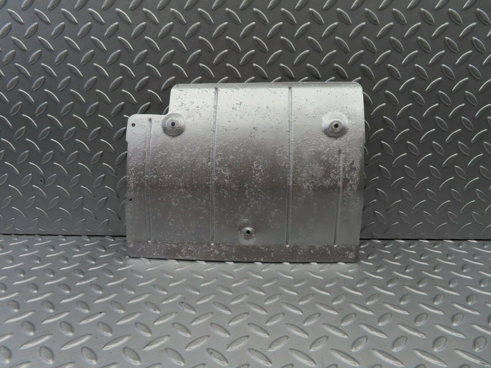 5924 Mercedes-Benz W123 200 Exhaust Heat Shield