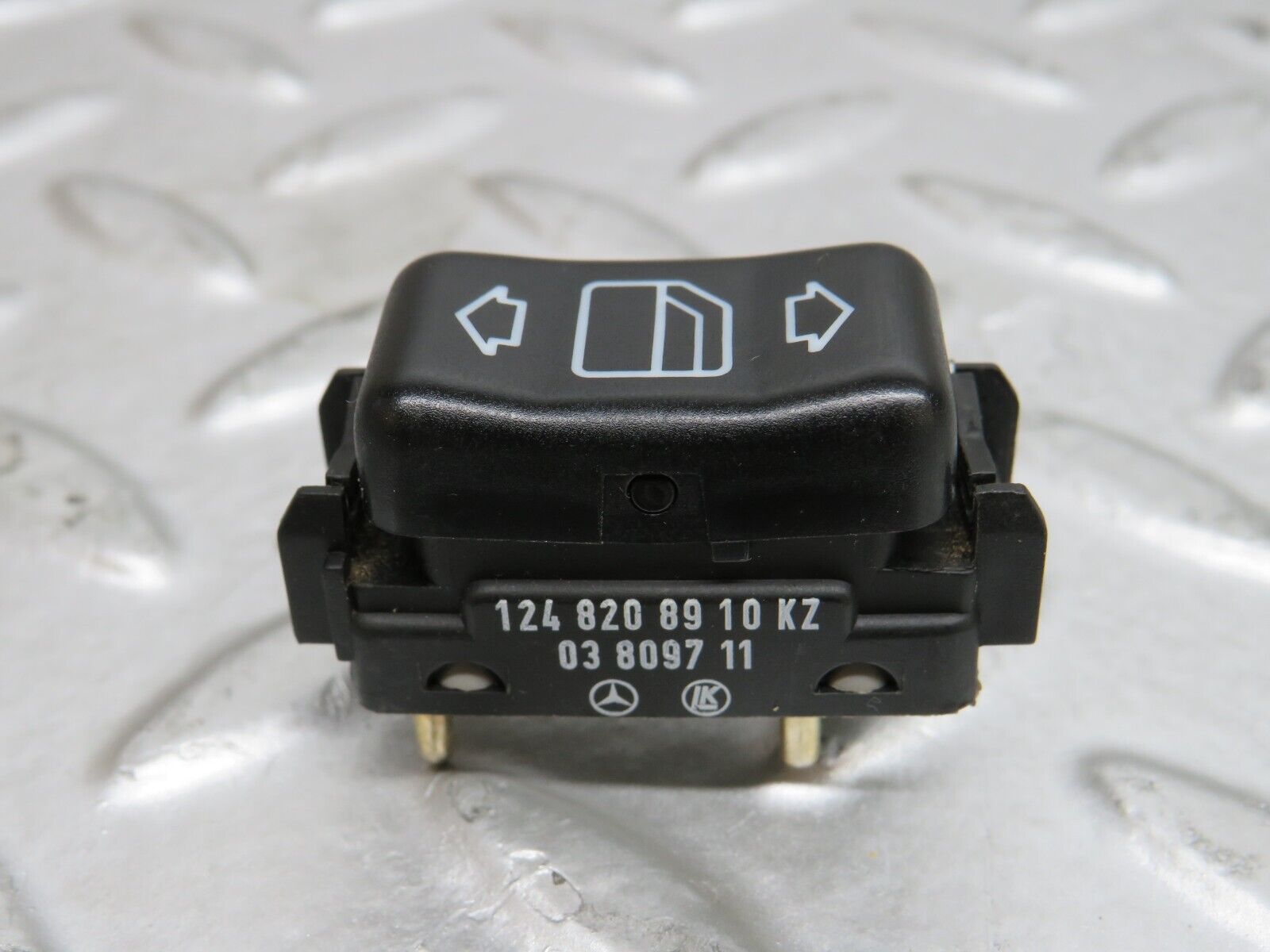 29187 Mercedes-Benz C124 320CE Coupe Left Electric Window Switch 1248208910