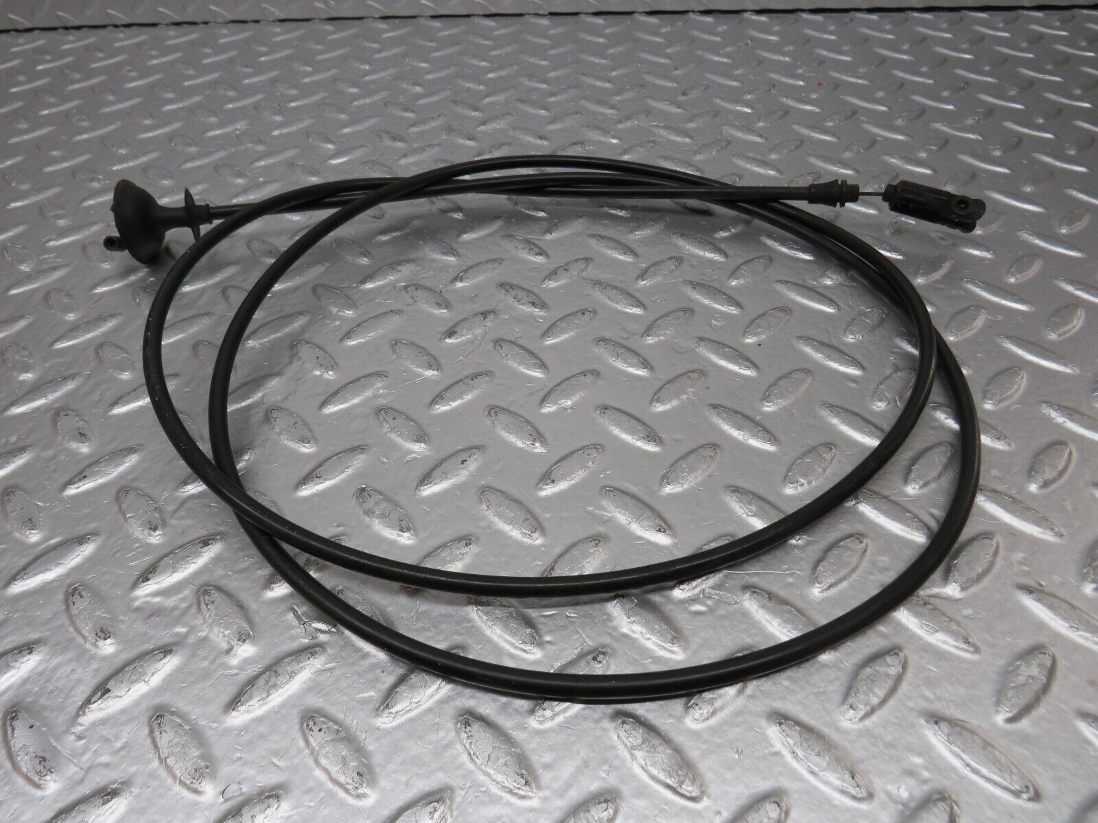 34183 Mercedes-Benz W124 230E Bonnet Release Cable 1239970681