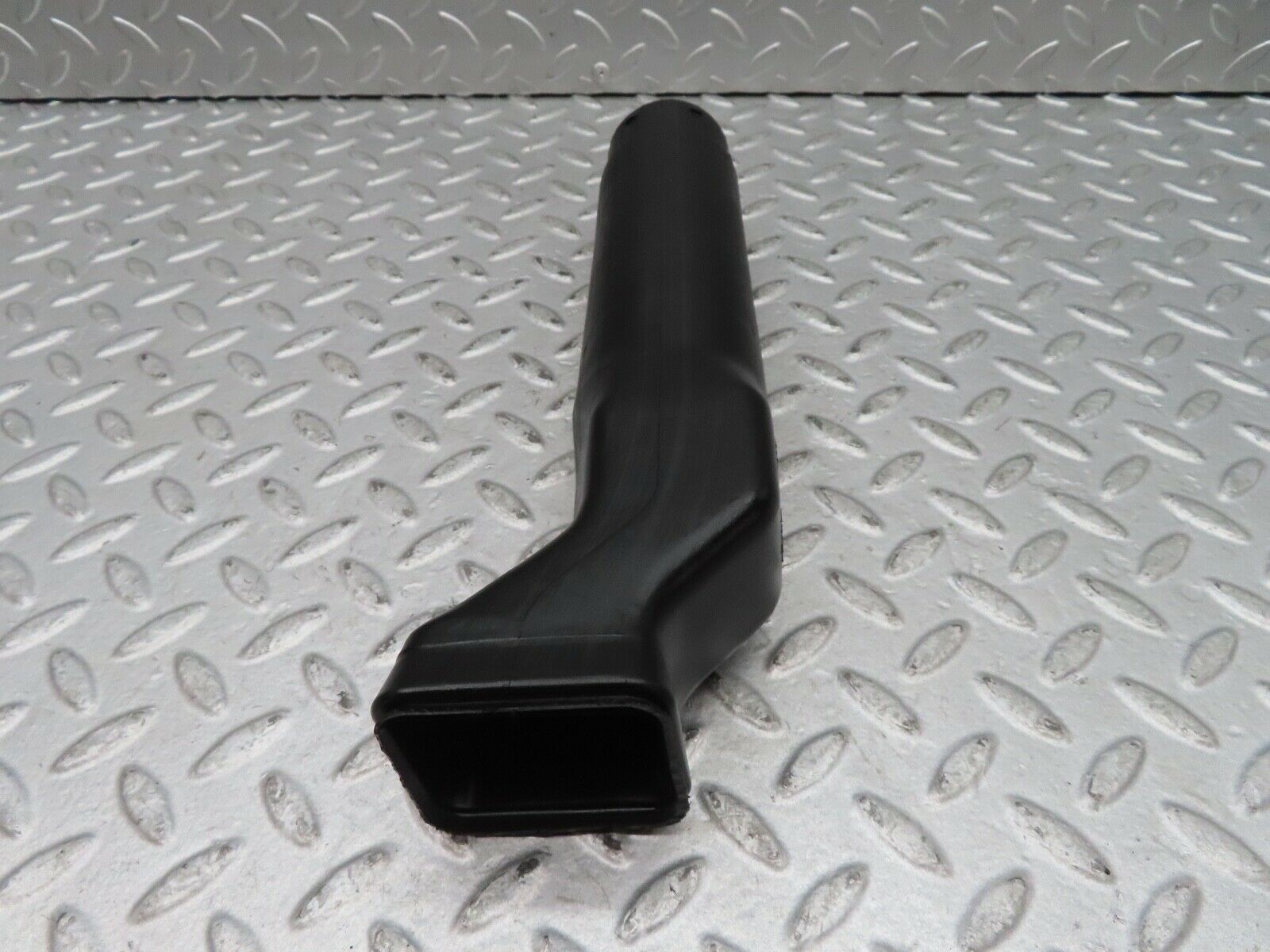 17174 Mercedes-Benz R129 300SL Coupe Air Intake Duct 1298310346