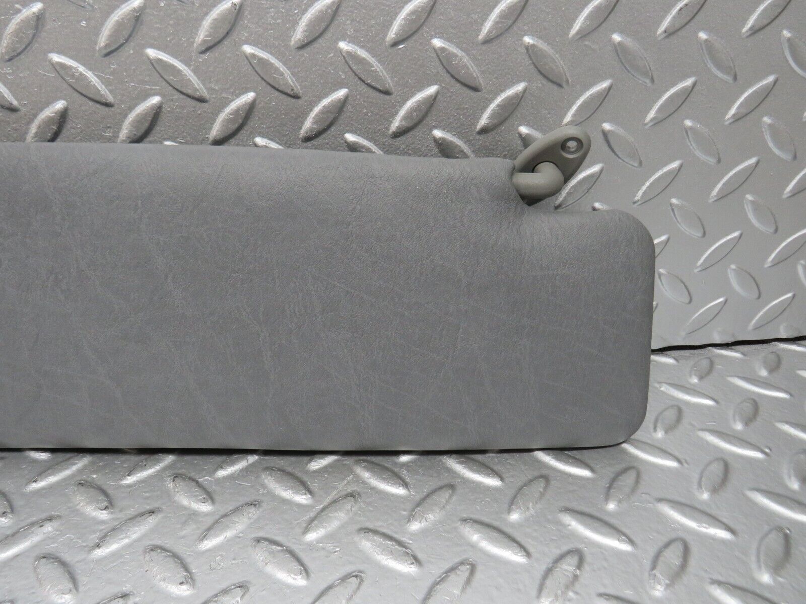 31276 Mercedes-Benz S124 220TE Wagon Sun Visor Left Side