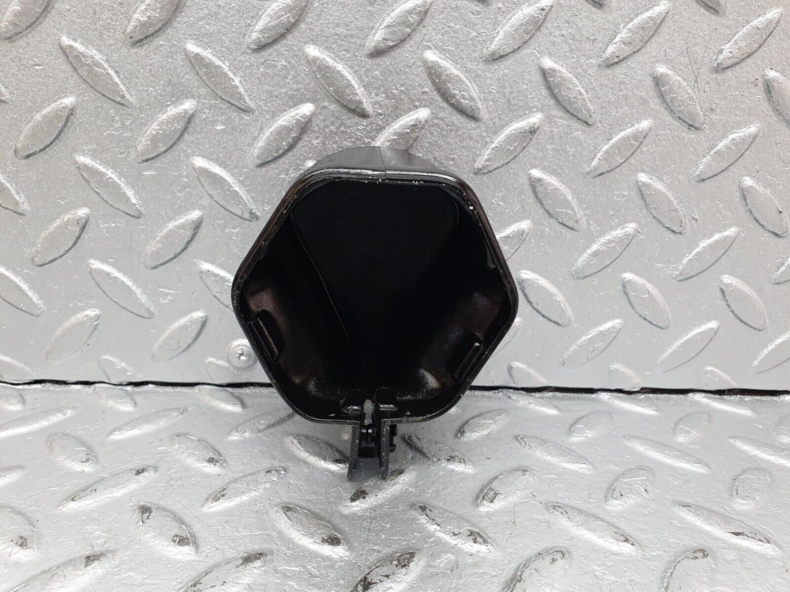 41090 Mercedes-Benz W126 300SE Charcoal Filter 1294700159