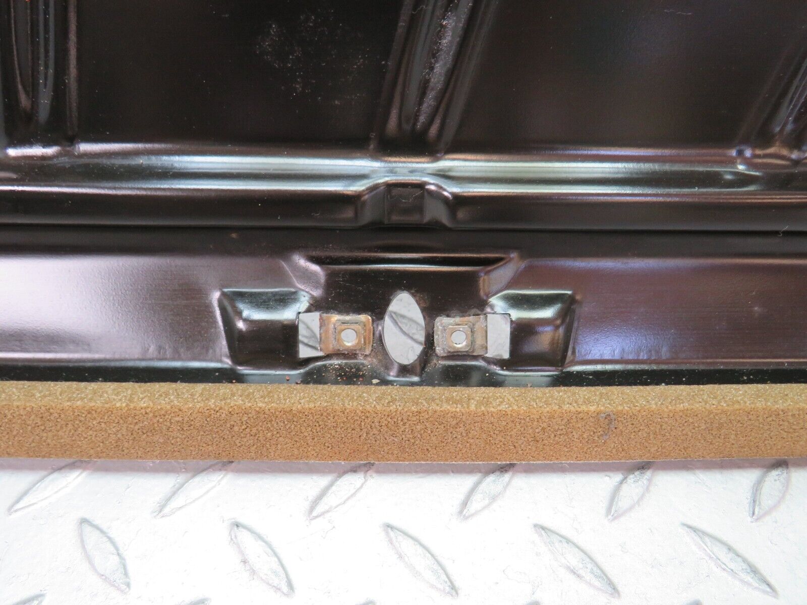 36196 Mercedes-Benz W126 420SE Power Sunroof Frame