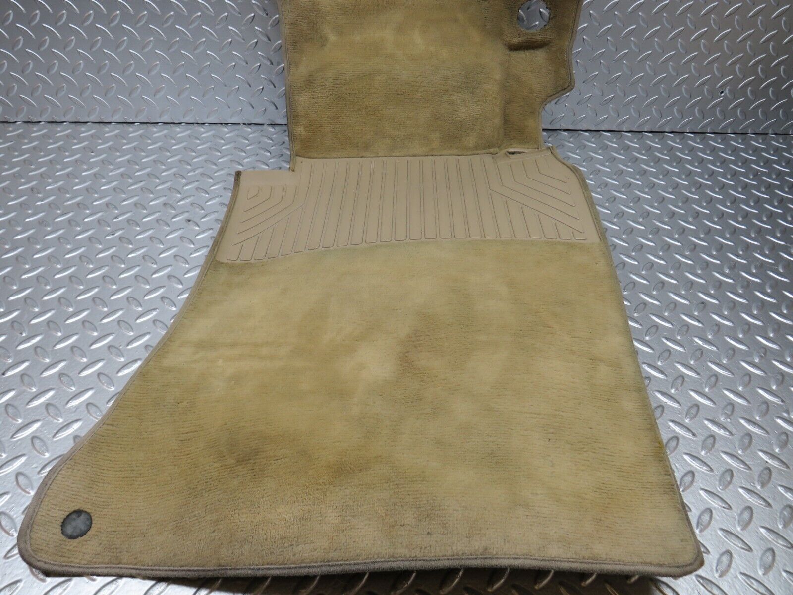 27629 Mercedes-Benz S124 300TE Wagon Front Right Driver Side Floor Mat Beige