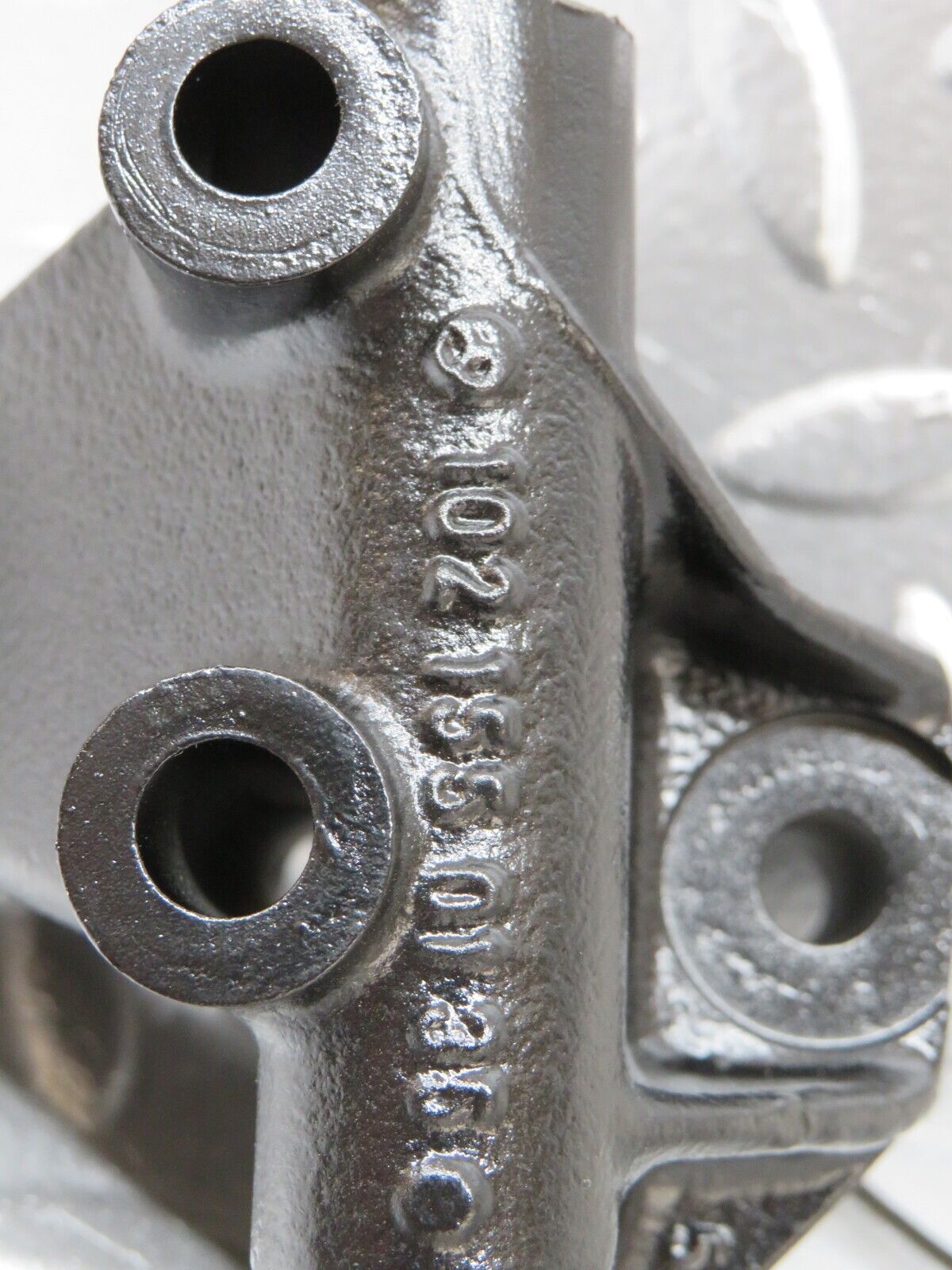 25534 Mercedes-Benz W123 200 Alternator Holder Bracket 1021550135