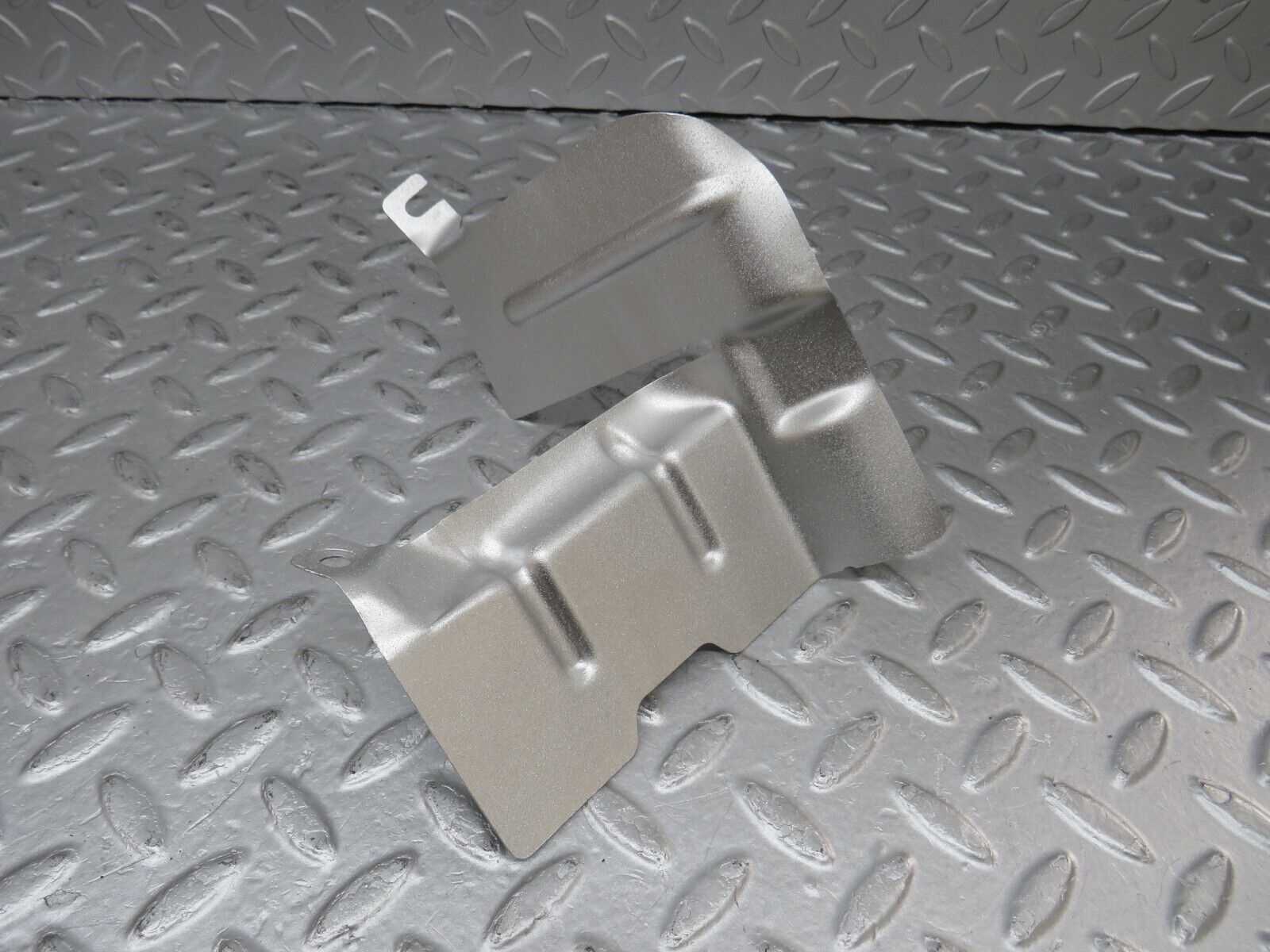 36171 Mercedes-Benz W126 420SE Exhaust Heat Shield