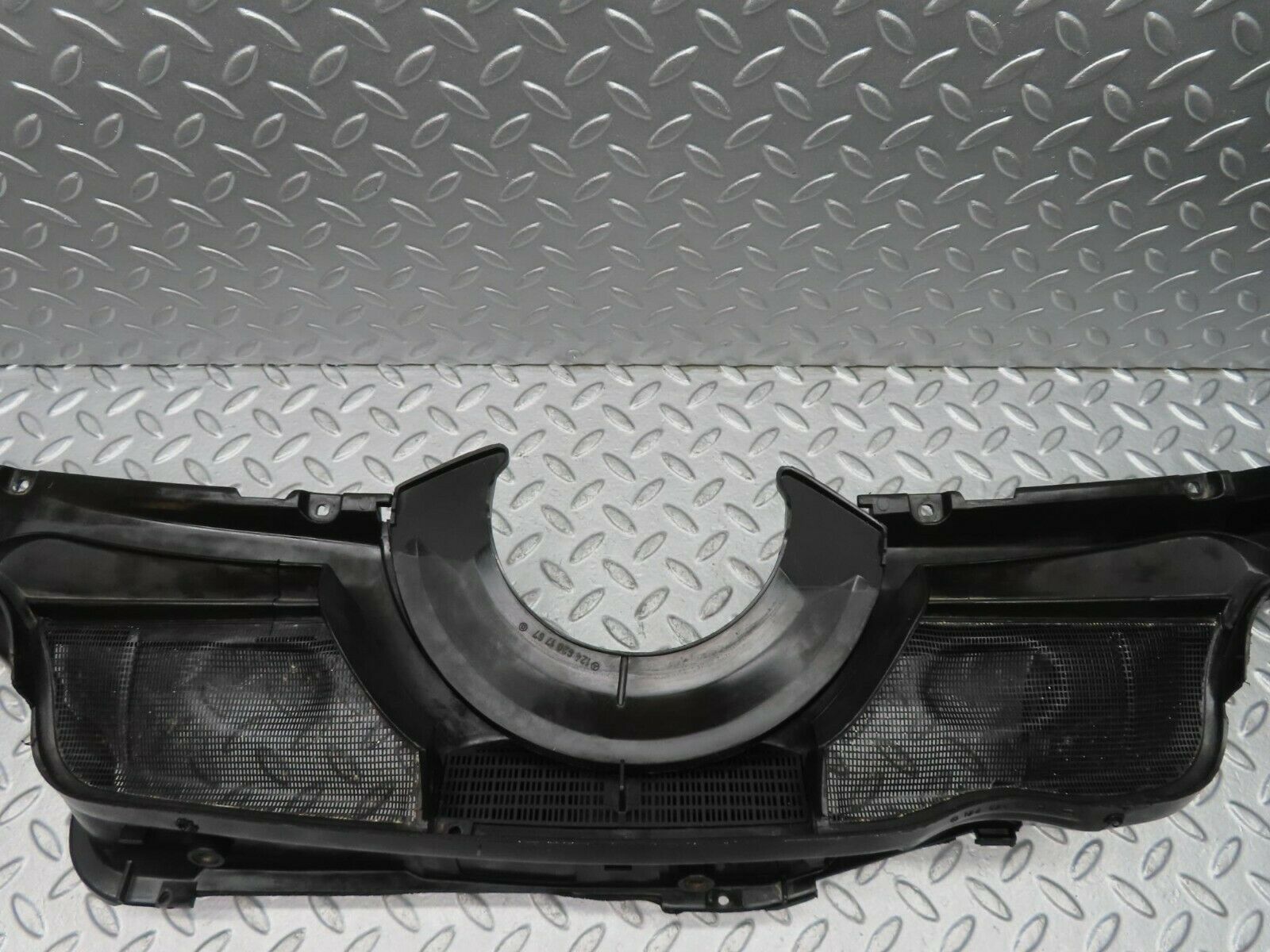 16300 Mercedes-Benz W124 260E Wiper Mechanism Cover Panel 1246200978