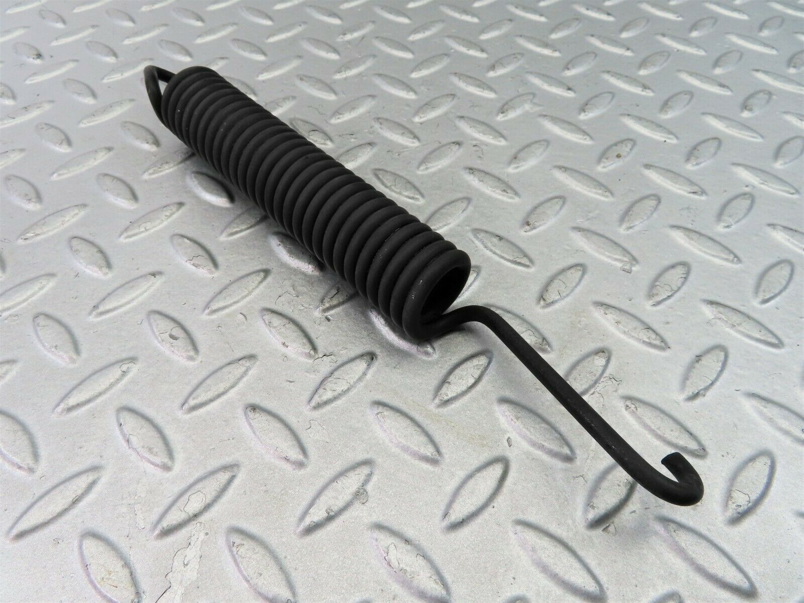 7779 Mercedes-Benz S123 230TE Wagon Bonnet Hinge Spring