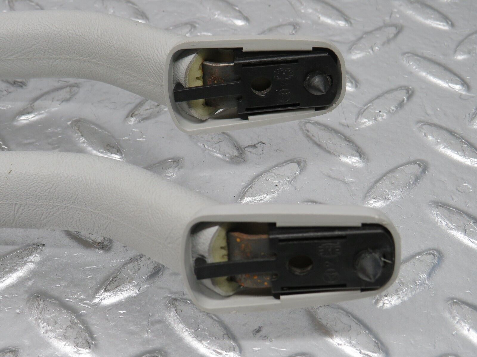 32551 Mercedes-Benz S124 300TE Wagon Rear Interior Roof Grab Handle Pair