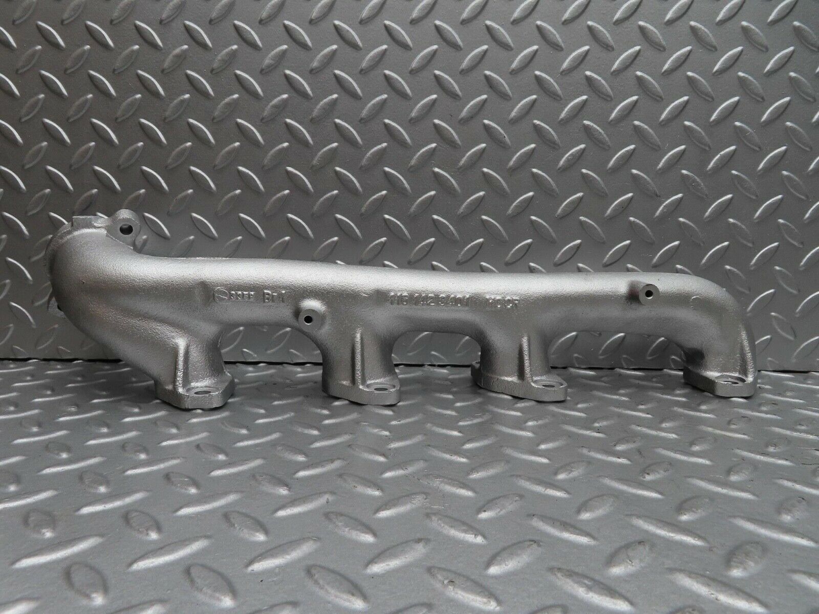 14422 Mercedes-Benz W116 350SE Exhaust Manifold Left 1161423401