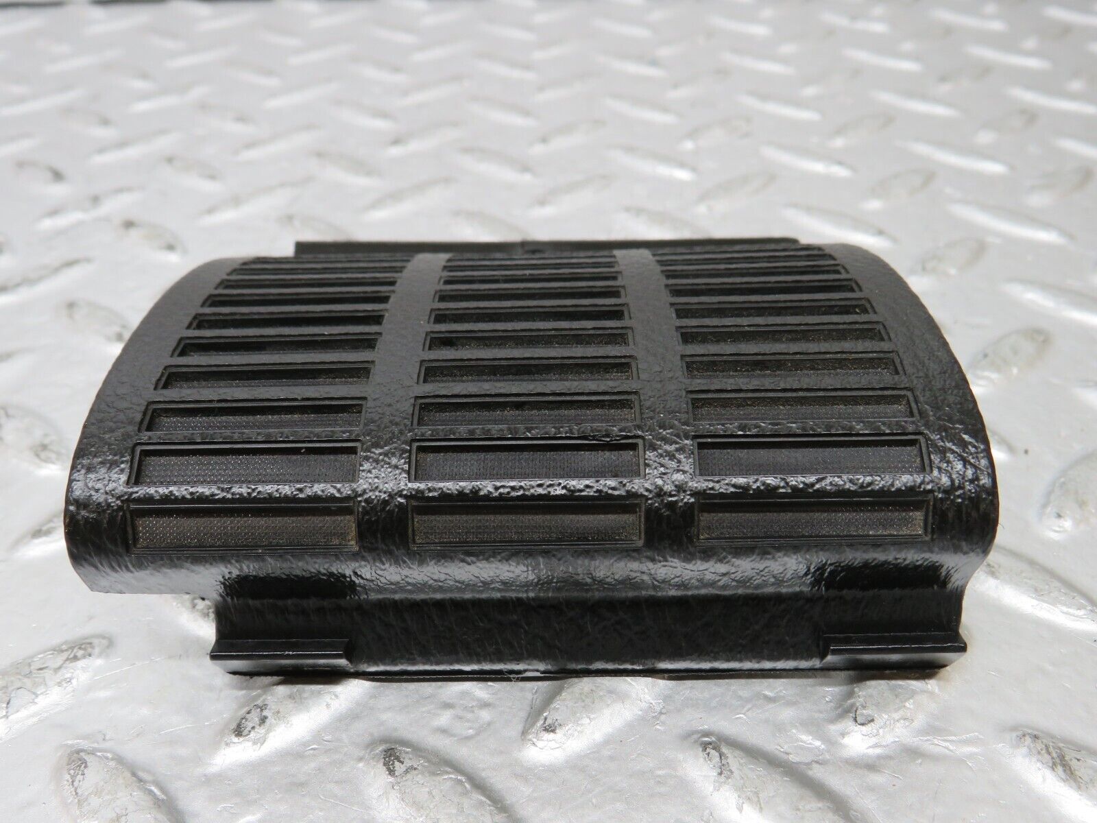 26191 Mercedes-Benz W116 450SE Dashboard Speaker Cover Left Side 1166801739