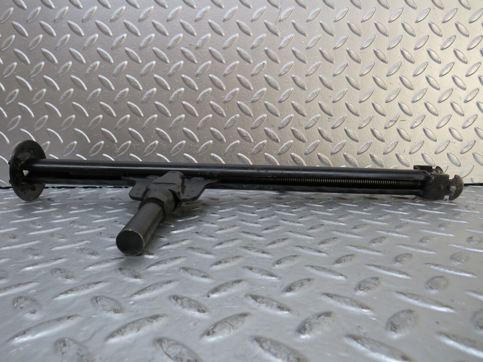 27211 Mercedes-Benz W123 280E Car Jack 1235830715