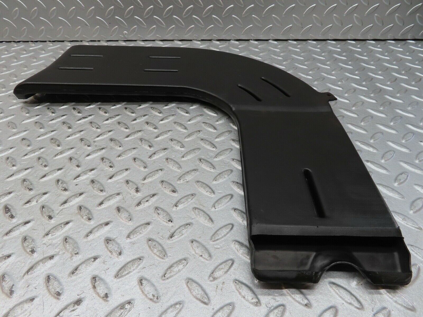 17585 Mercedes-Benz W116 450SEL Ventilation Air Duct Left Side 1168310946