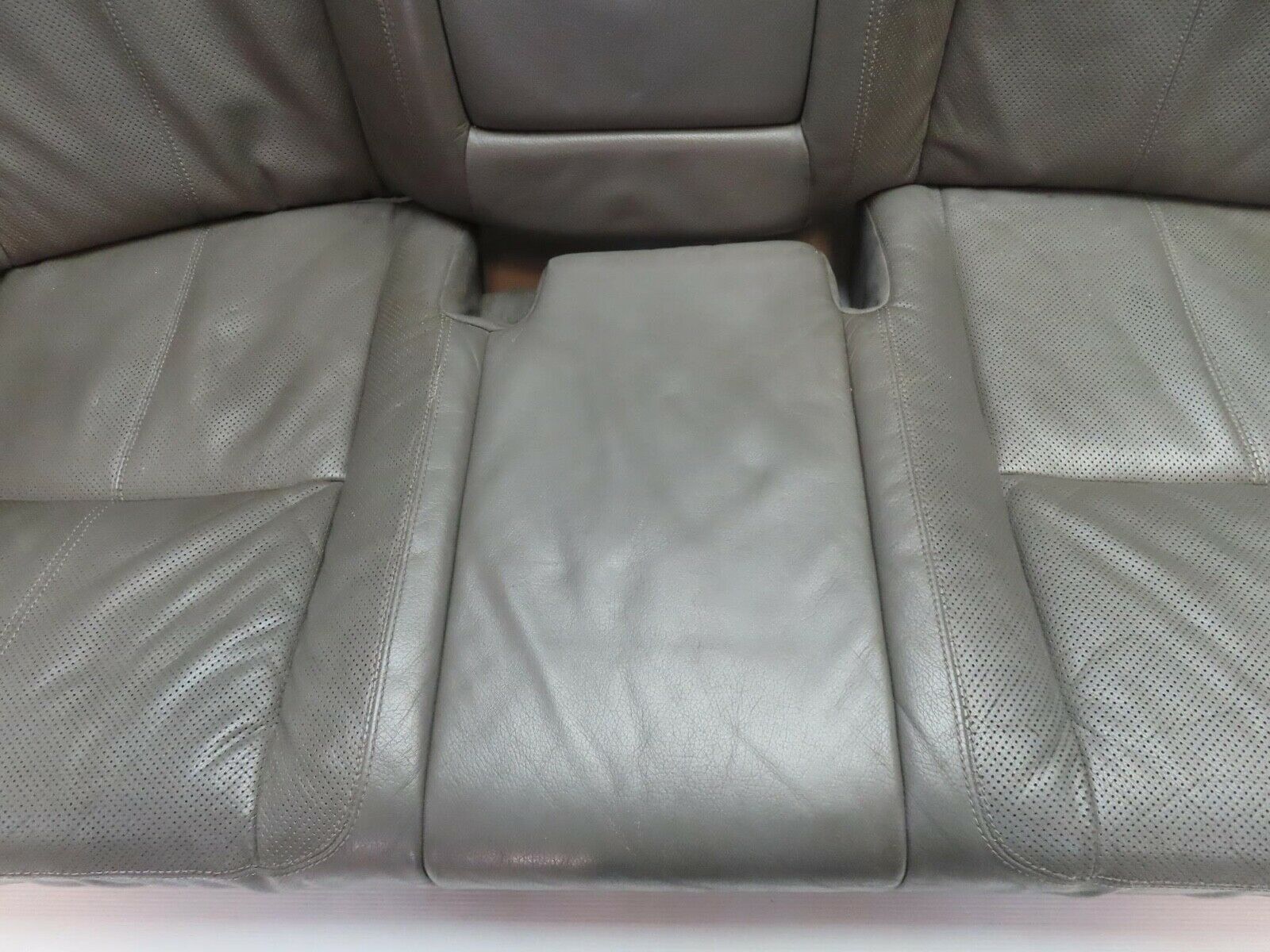 11260 Mercedes-Benz W221 S320 Rear Seat Grey Leather Heated