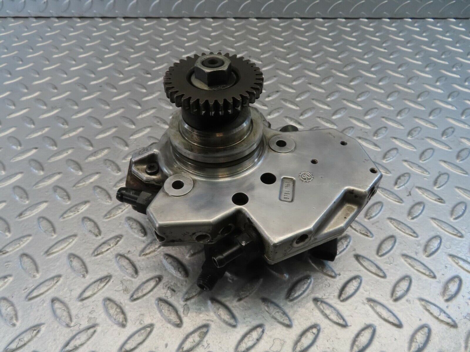 11265 Mercedes-Benz W221 S320 High Pressure Fuel Pump