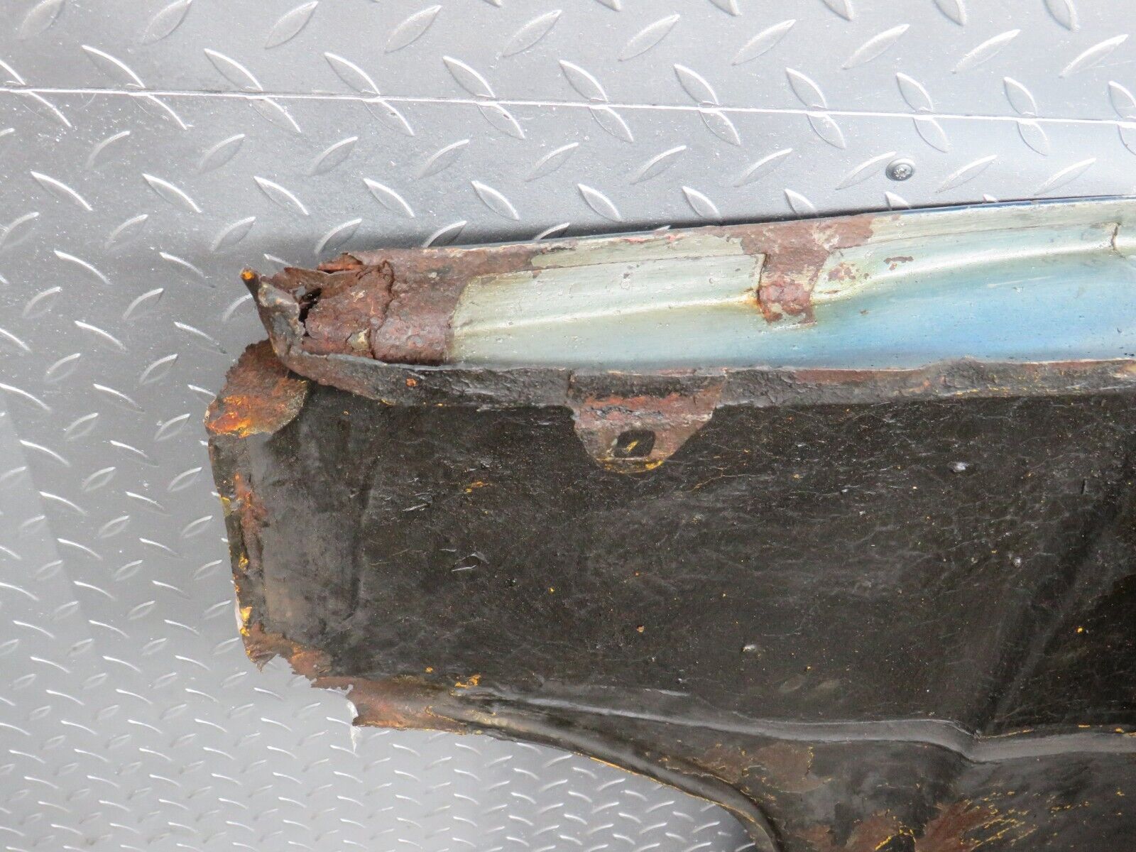 40525 Mercedes-Benz W110 230 Front Left Wing Fender Panel