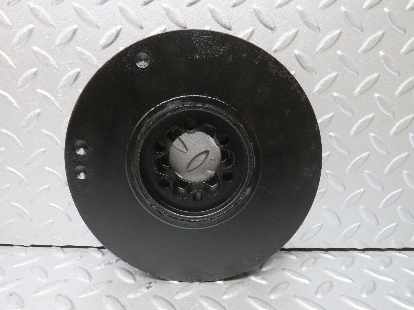 32909 Mercedes-Benz W123 300D Crankshaft Vibration Damper 365R11580