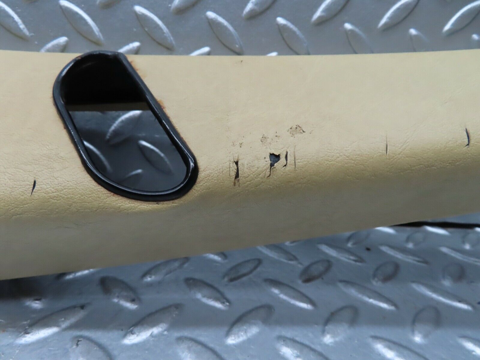 21044 Mercedes-Benz W123 230E B Pillar Cover Left Side Beige