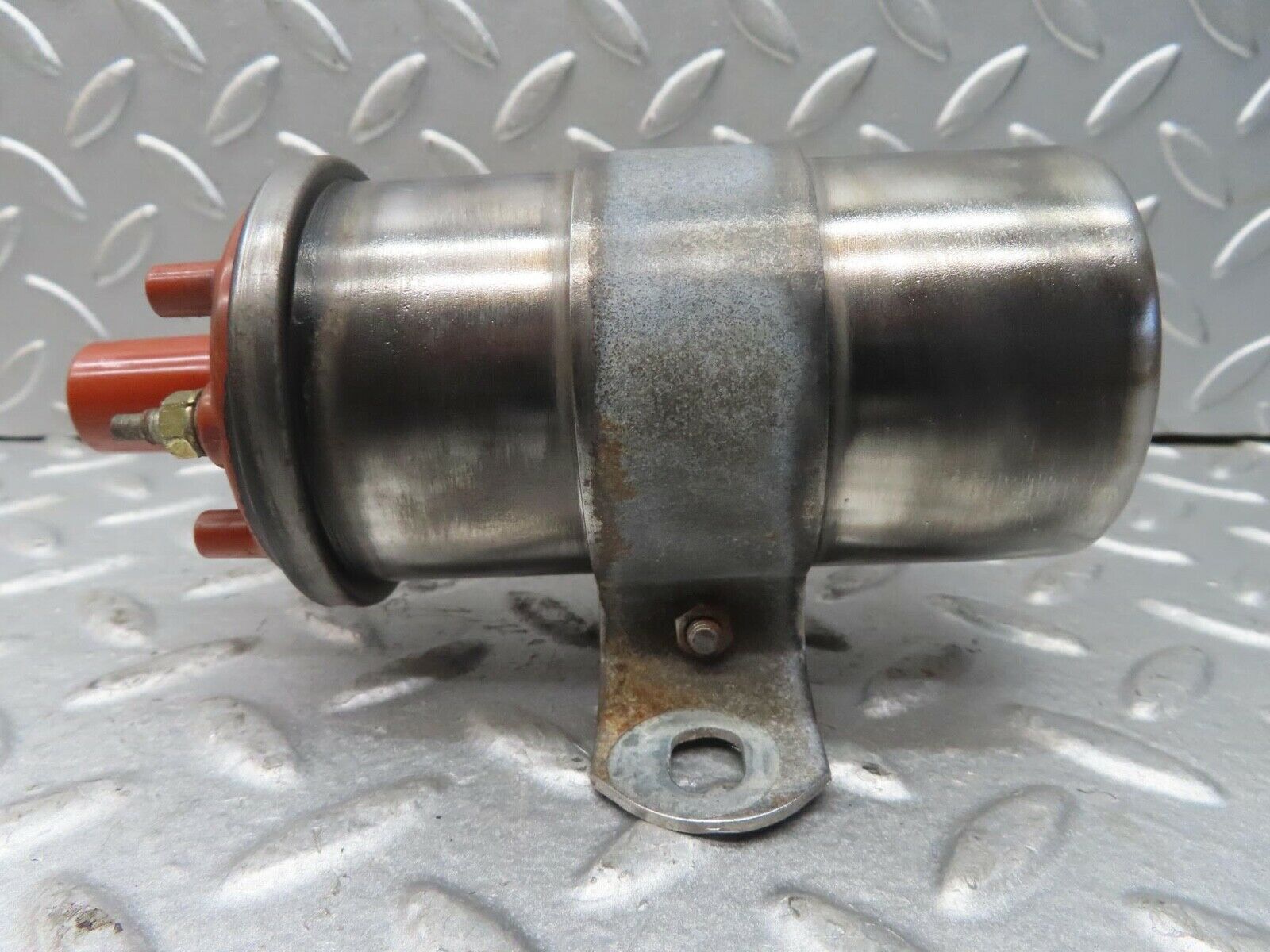 13661 Mercedes-Benz W123 200 Ignition Coil Bosch 0001584003