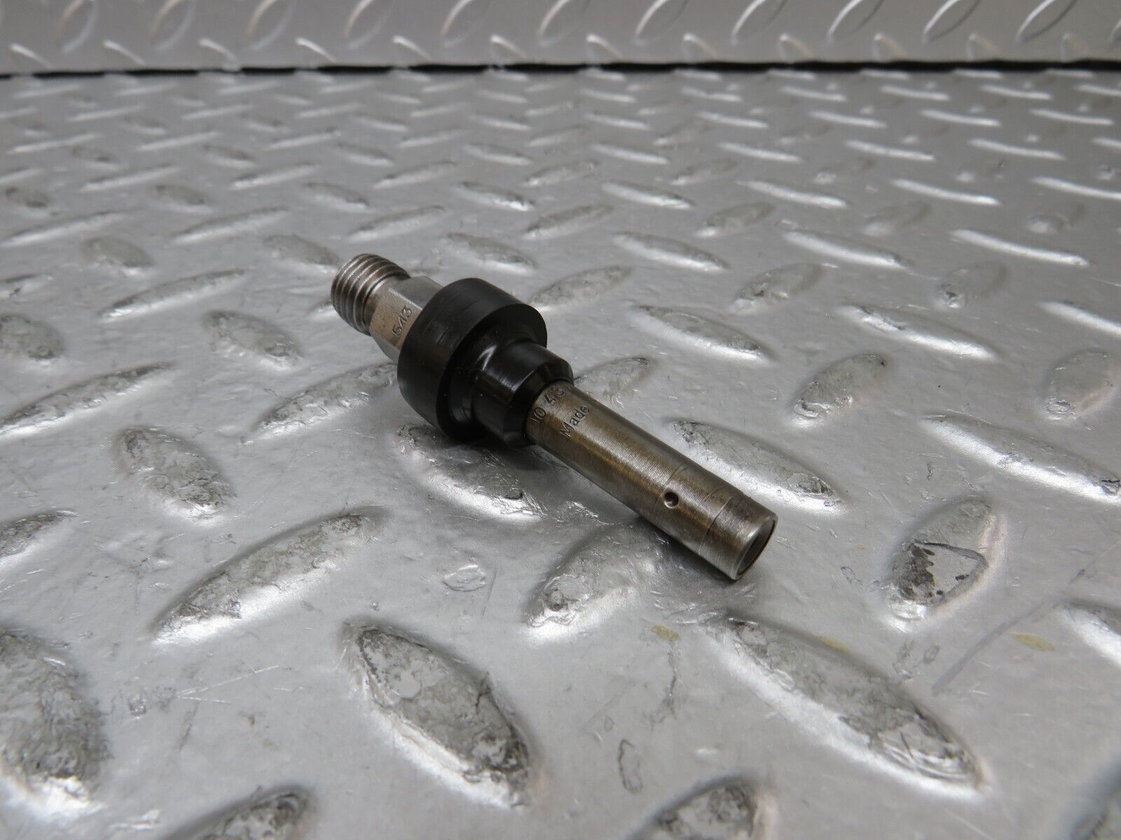 27425 Mercedes-Benz W123 280E Fuel Injector Bosch 0437502010