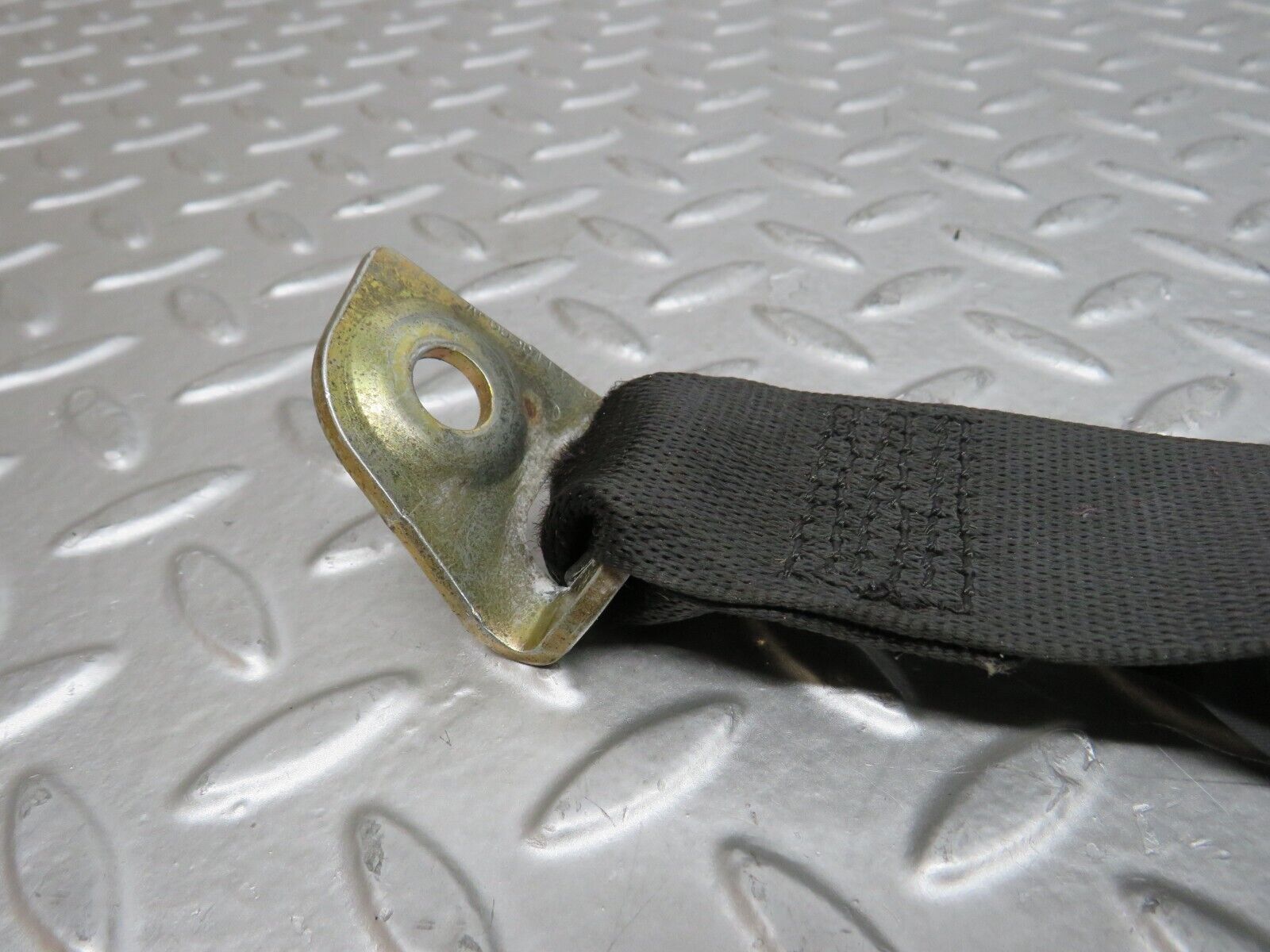 29160 Mercedes-Benz C124 320CE Seat Belt With Buckle Rear Left 1248601486