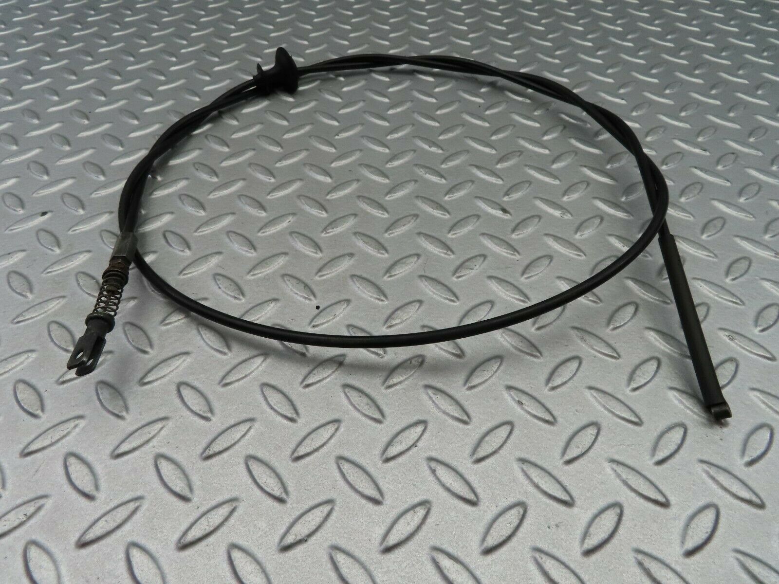 5929 Mercedes-Benz W123 200 Bonnet Release Cable