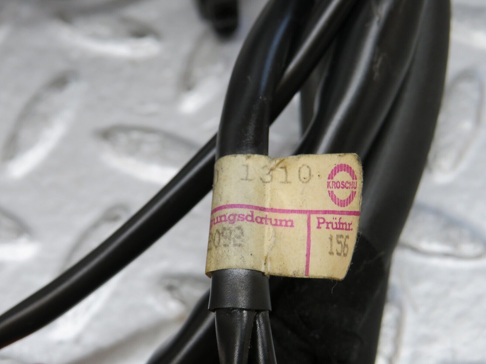 36842 Mercedes-Benz R129 300SL-24 Front Left Electric Seat Wiring 1295401310