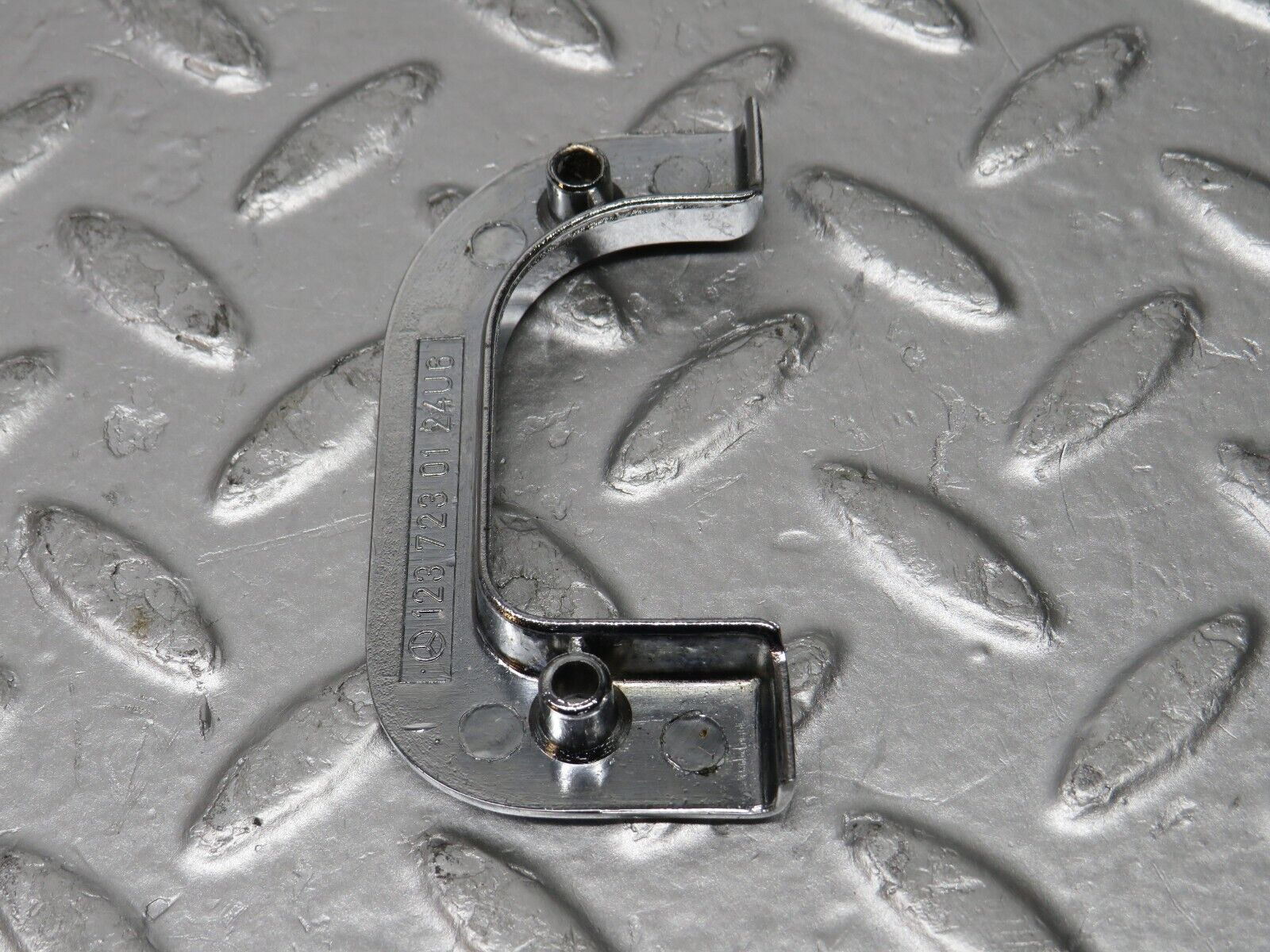 0544 Mercedes-Benz W123 230E Left Interior Chrome Door Latch Trim 1237230124