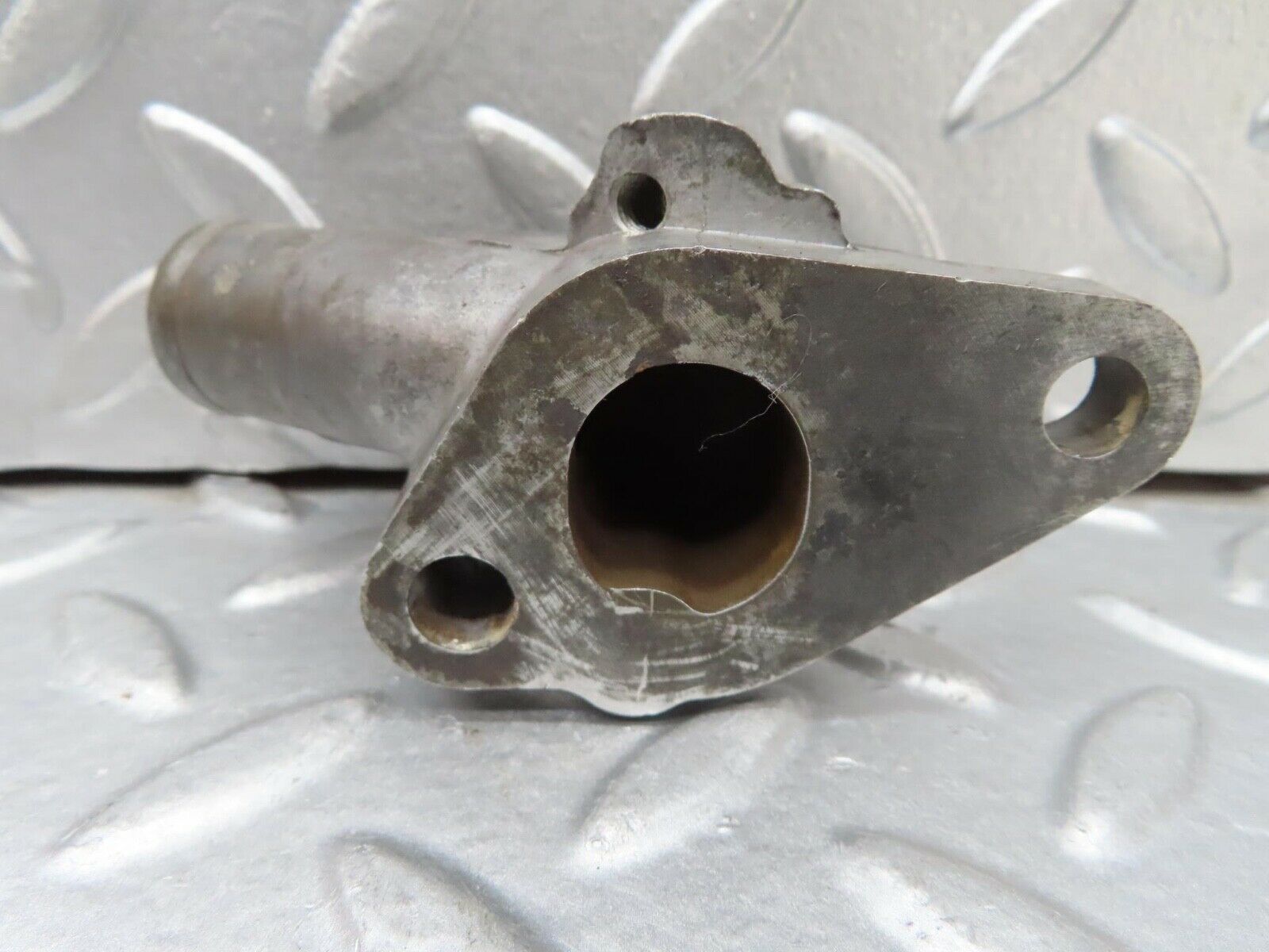 15325 Mercedes-Benz W123 230E Cooling Water Pump Housing Flange 1022030073