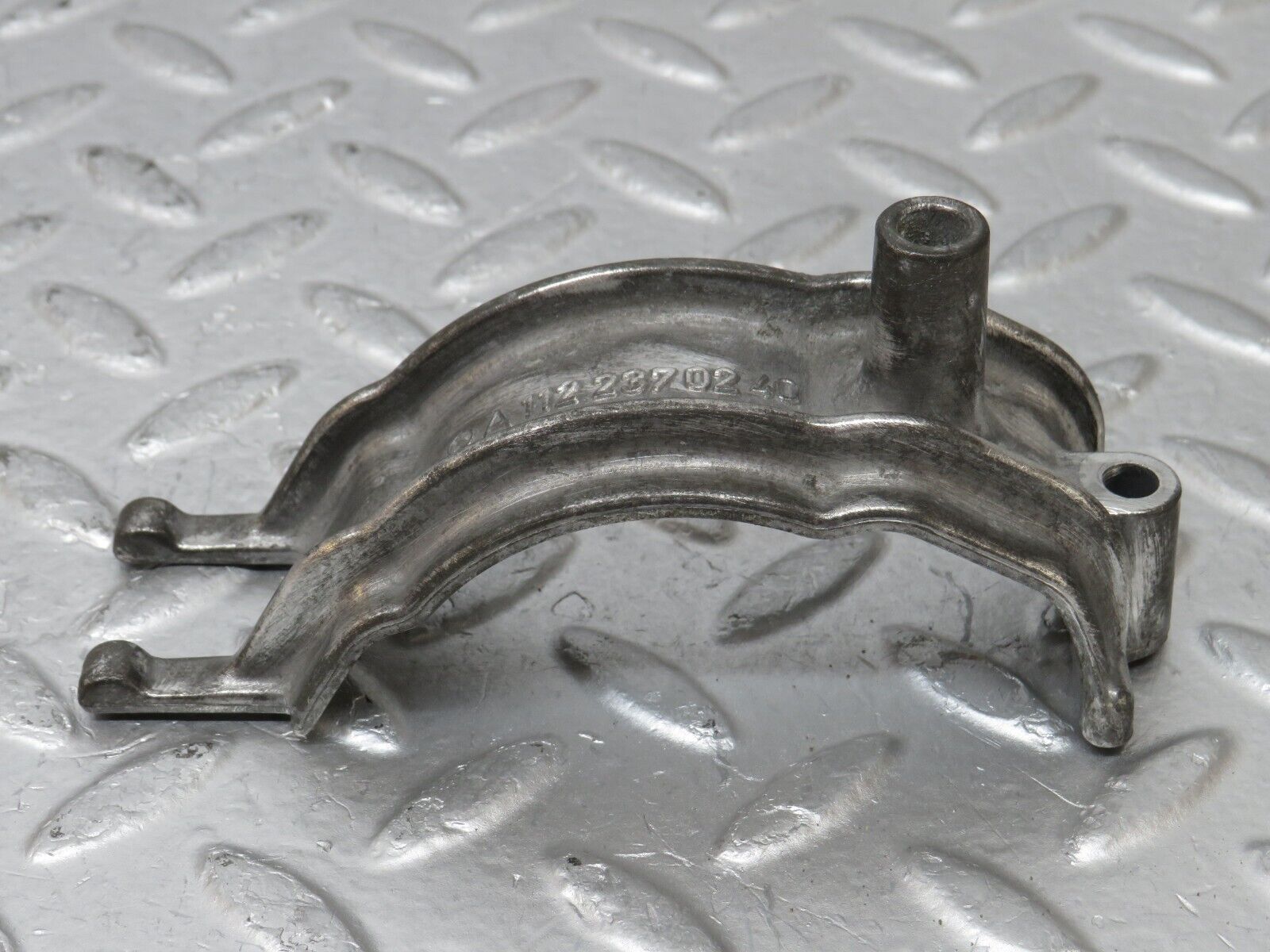 34944 Mercedes-Benz W210 320E Secondary Air Pump Bracket 1122370240