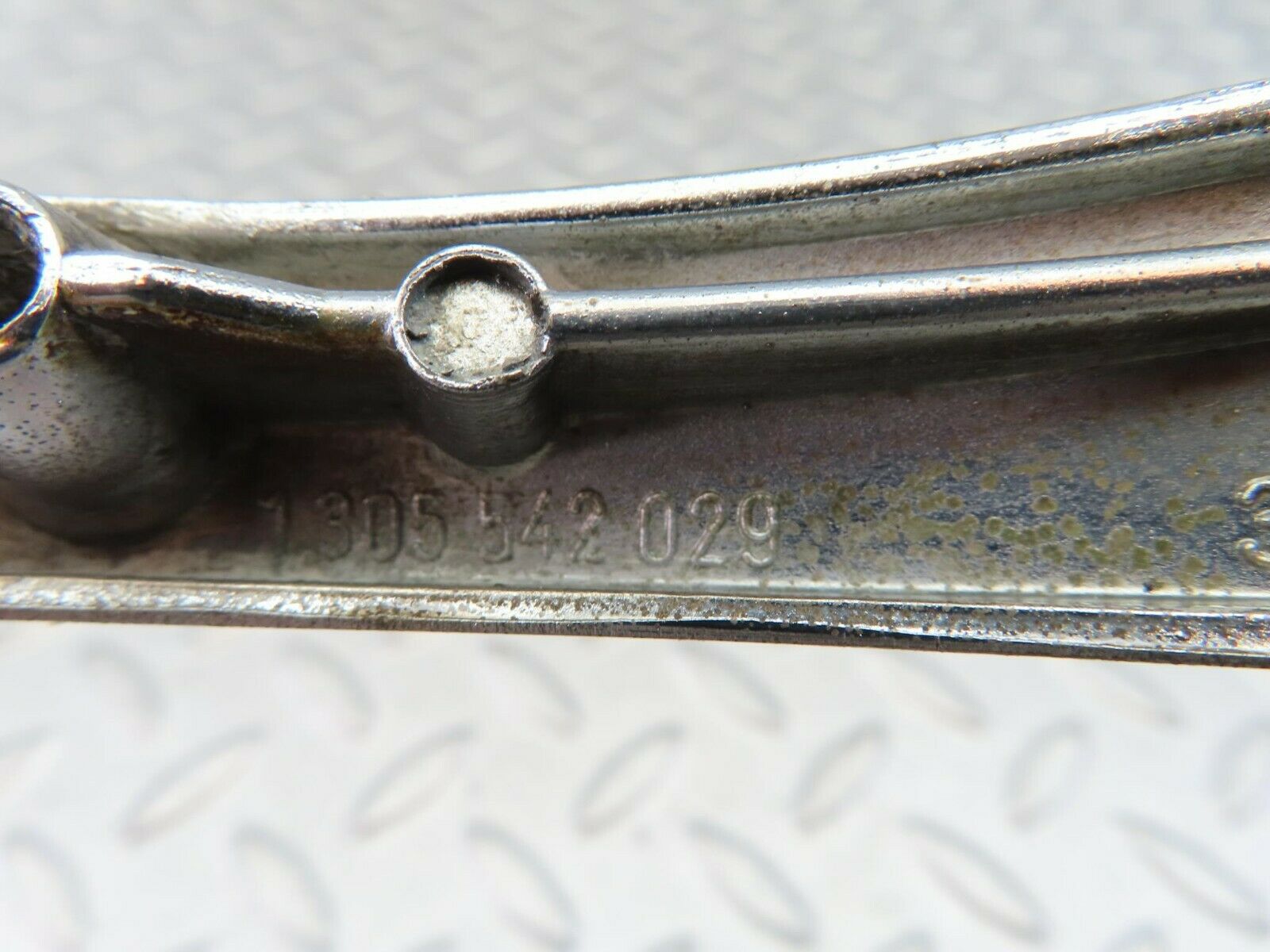 8119 Mercedes-Benz W108 Headlight Chrome Frame 1305542029