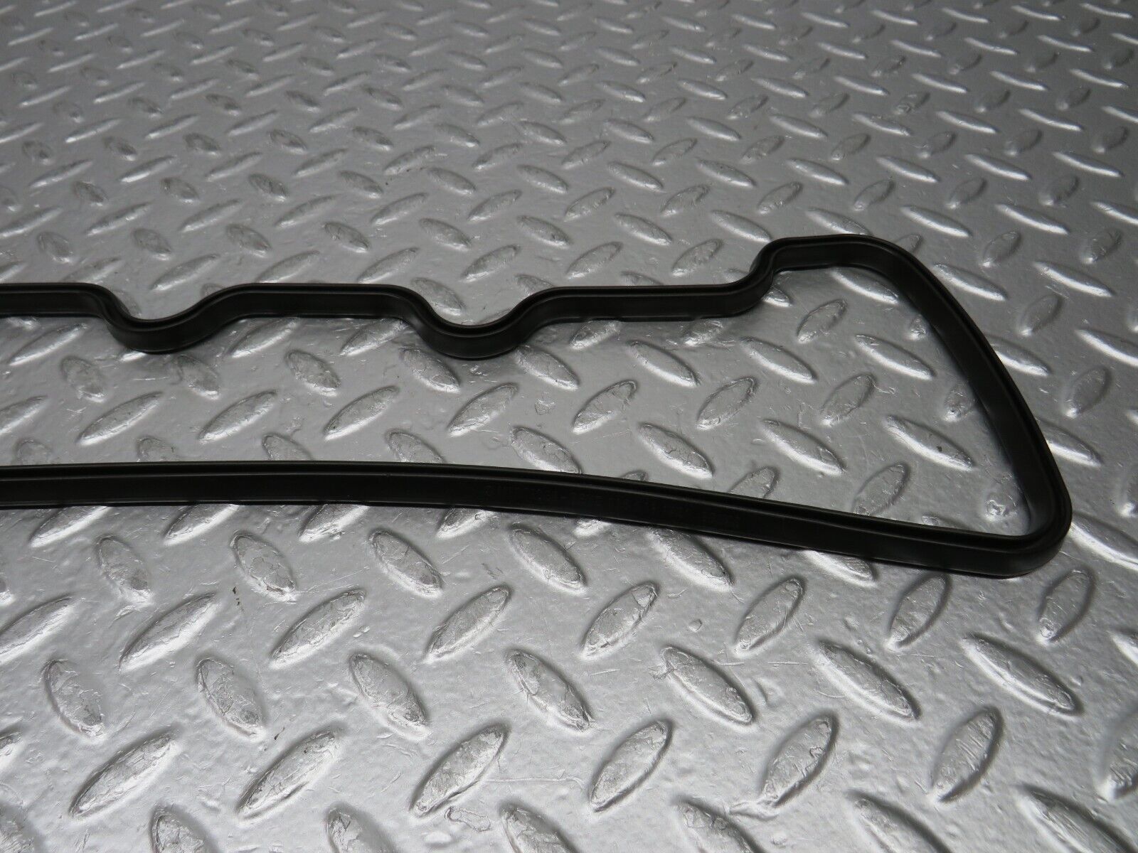 0107 Mercedes-Benz W116 350SE Valve Cover Gasket 1160161421