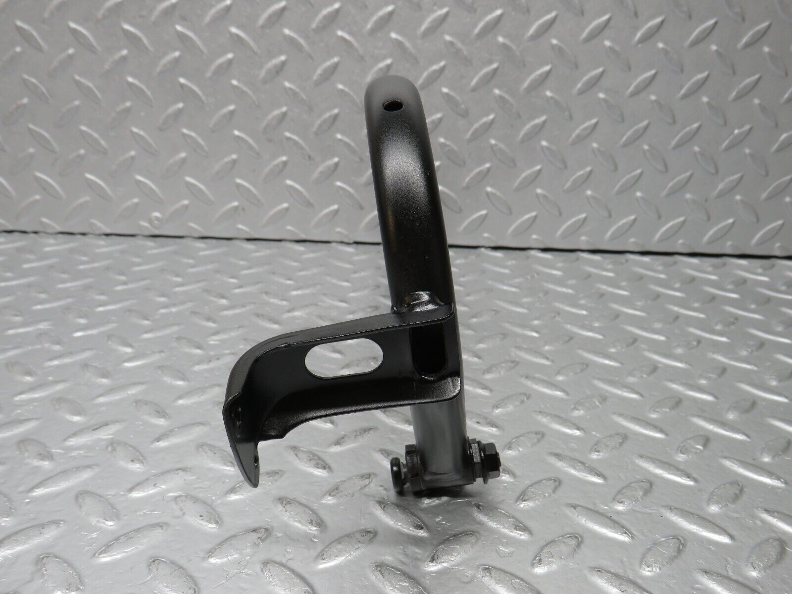 38978 Mercedes-Benz W201 190E 2.6L Trunk Lid Hinge Left Side