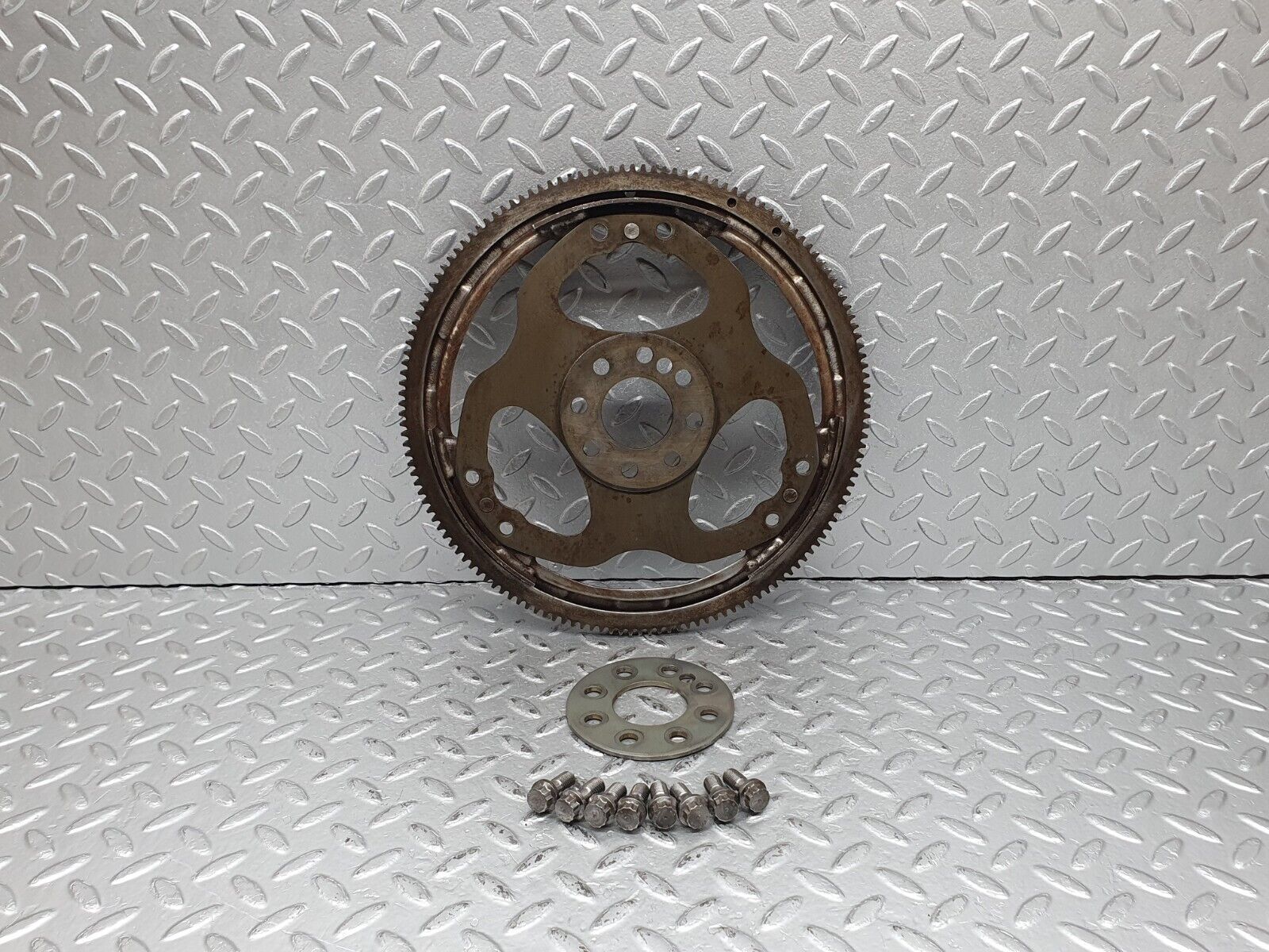 41203 Mercedes-Benz W126 300SE Flywheel Starter Ring With Bolts 1020320606