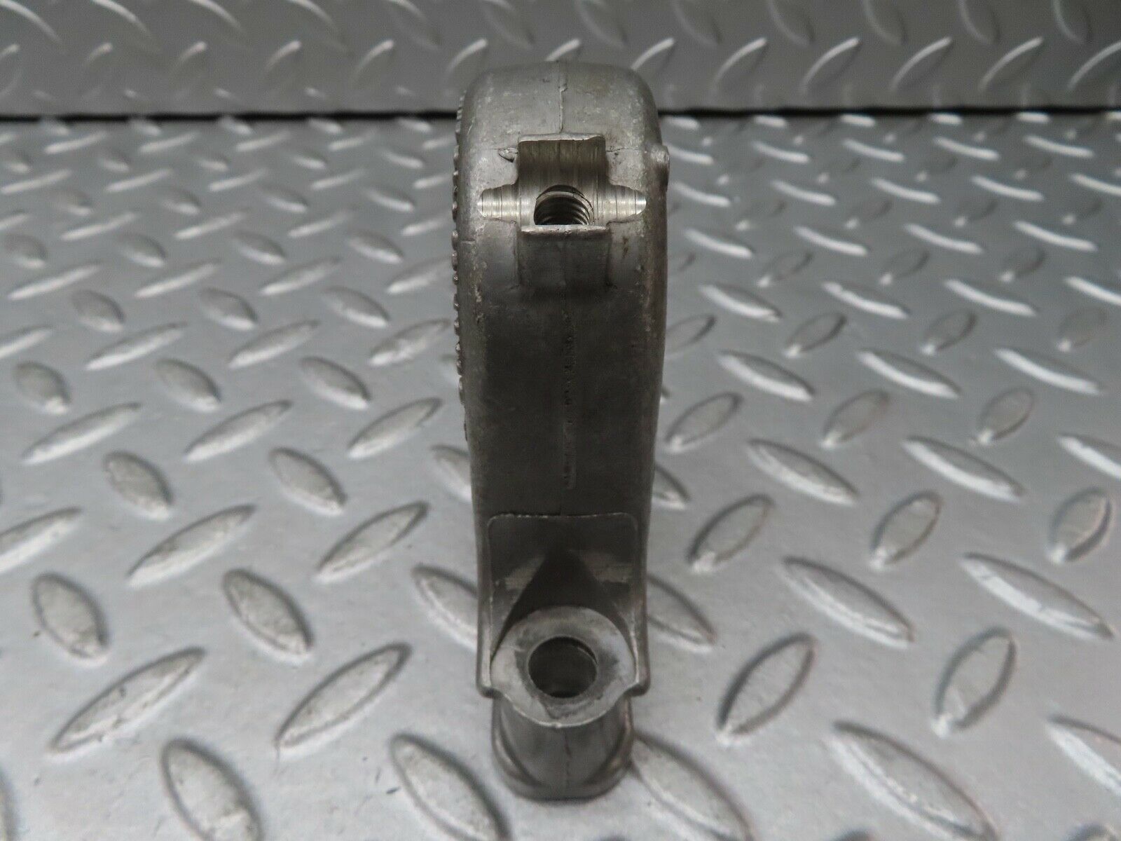 17727 Mercedes-Benz W116 450SEL Camshaft Tower Bearing 1160514312